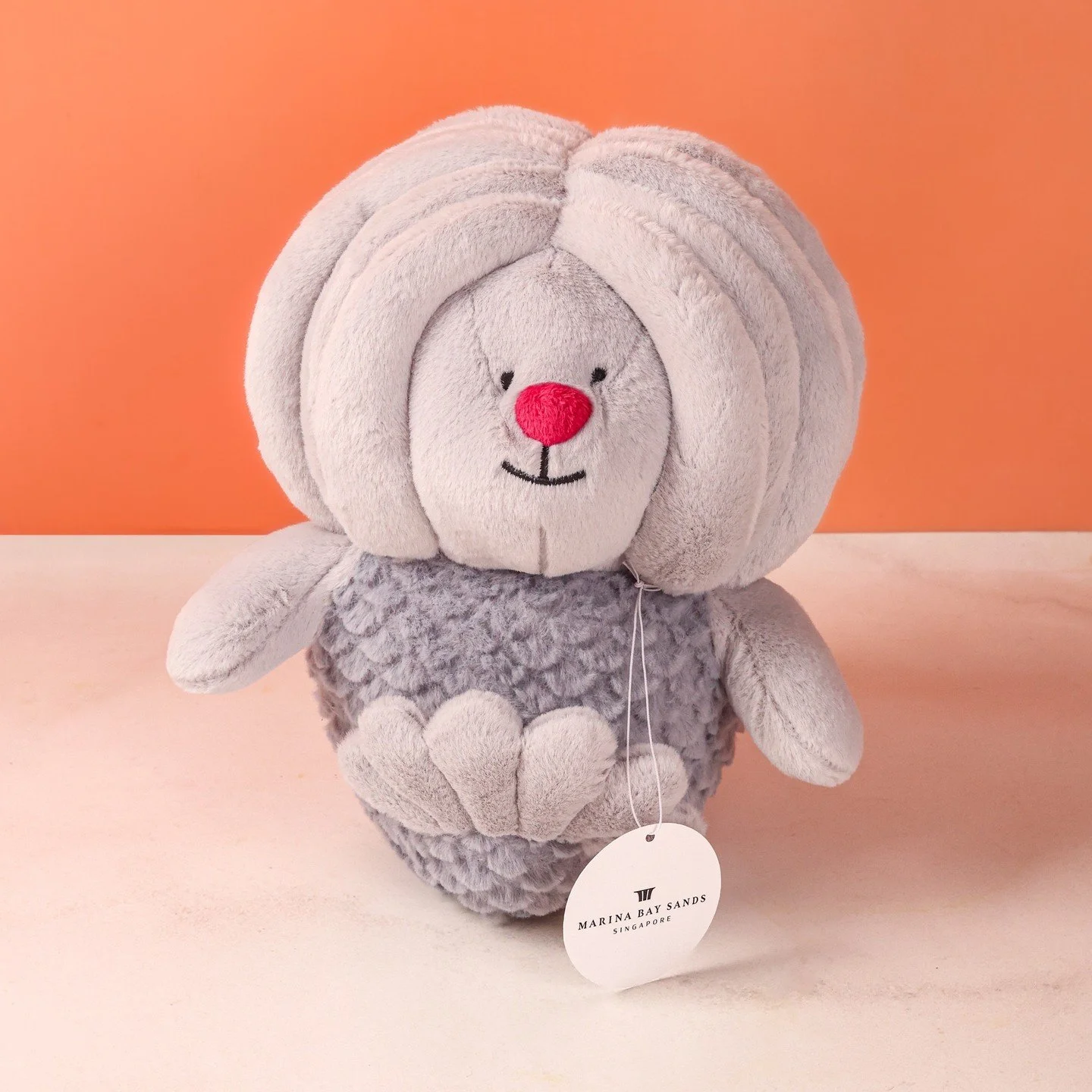 When your brand says &lsquo;premium,&rsquo; but your merch says &lsquo;aww.&rsquo; 🤍
Custom plush made for Marina Bay Sands Singapore because luxury can have a heartbeat too.
#SoftPowerBranding #MarinaBaySands #B2BMarketing #CorporateGifting&rdquo; 