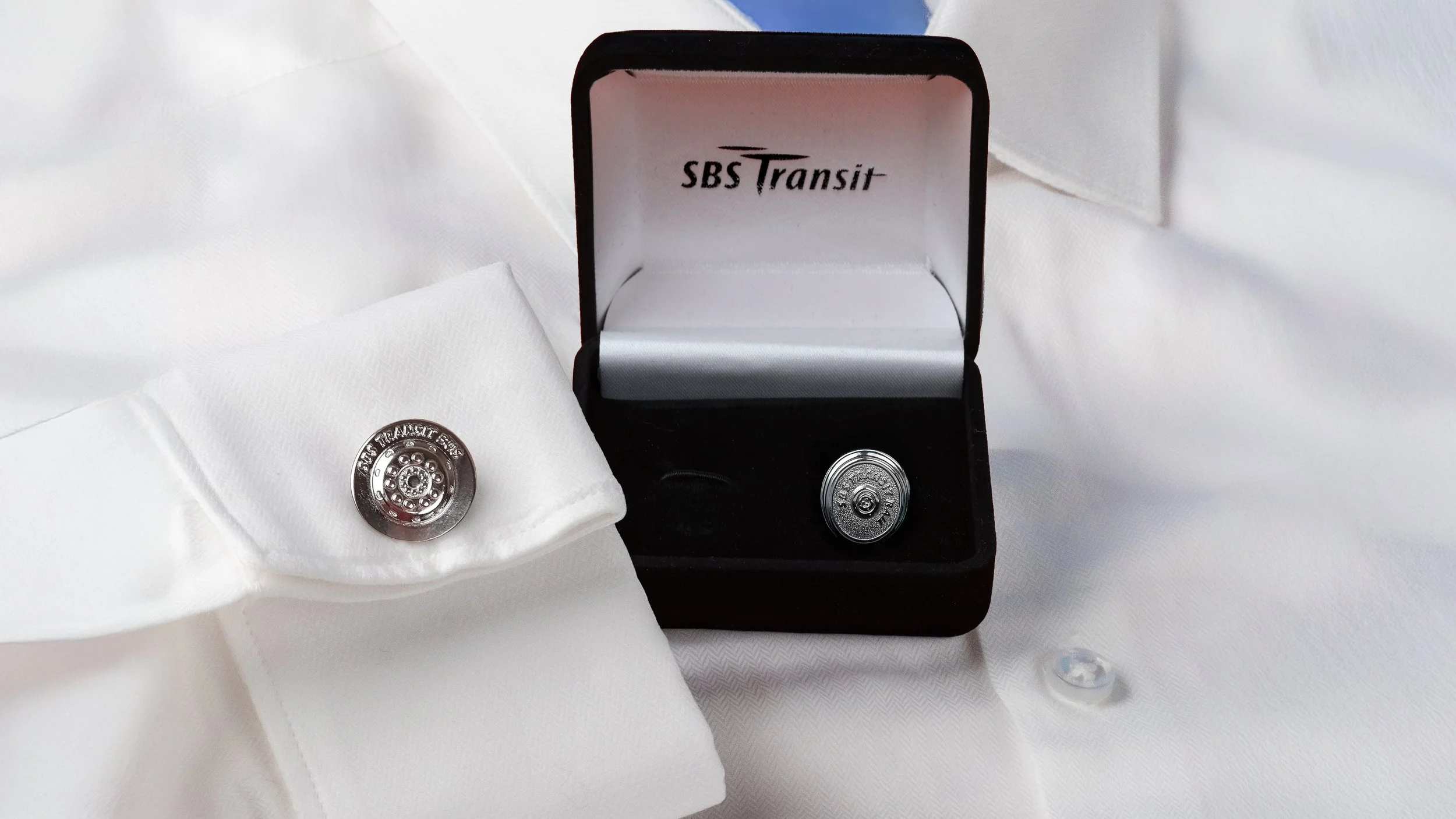 Custom cufflink for SBS Transit Singapore – nickel plated senior management corporate gifting