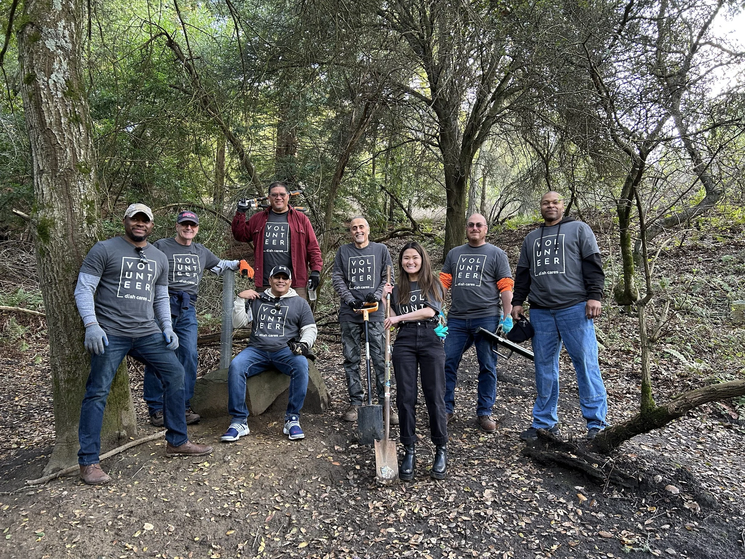 Dish Network Volunteers 2022.jpeg