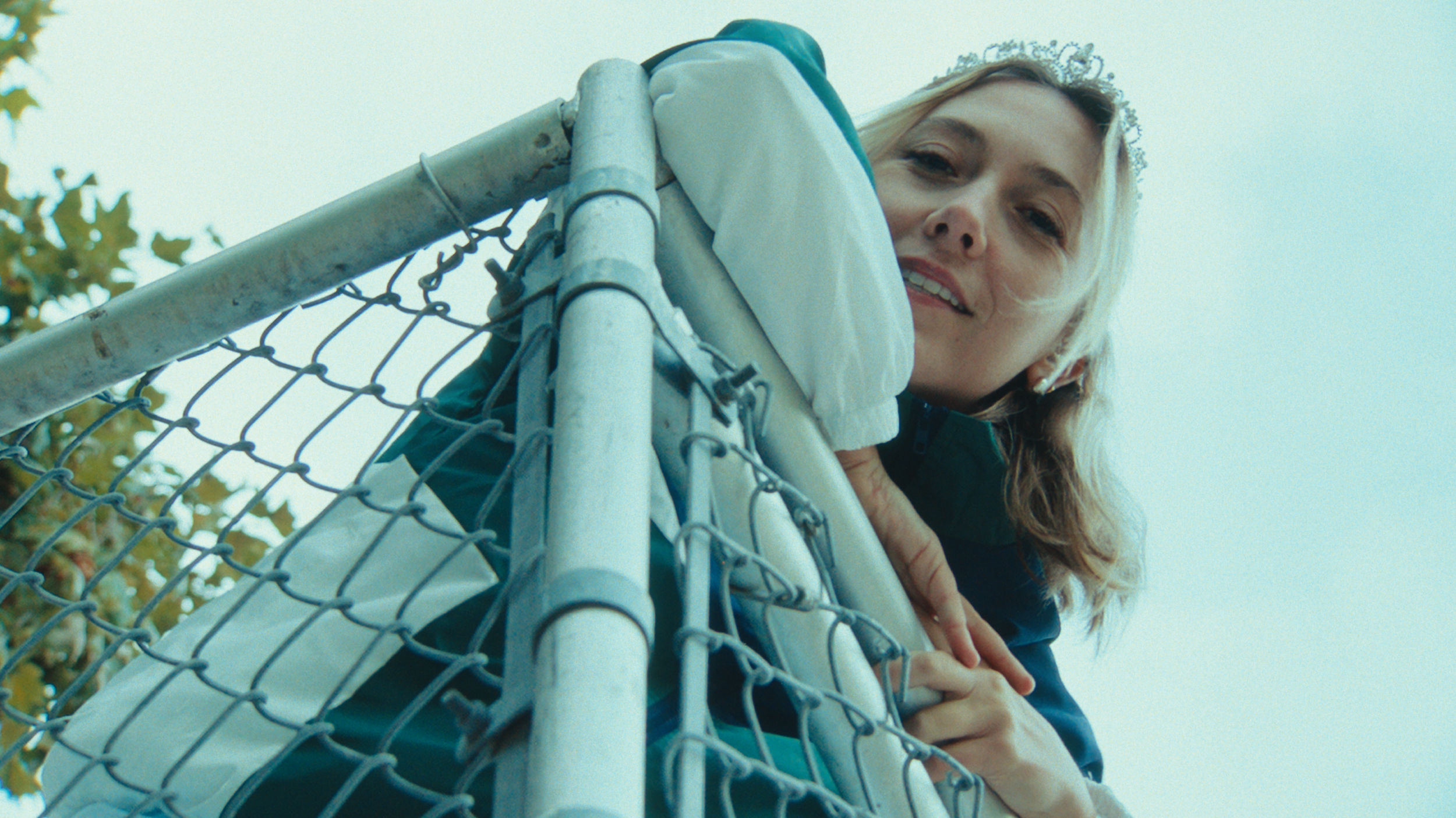 BEAUTY-QUEEN-STILLS_1.54.1 copy.png