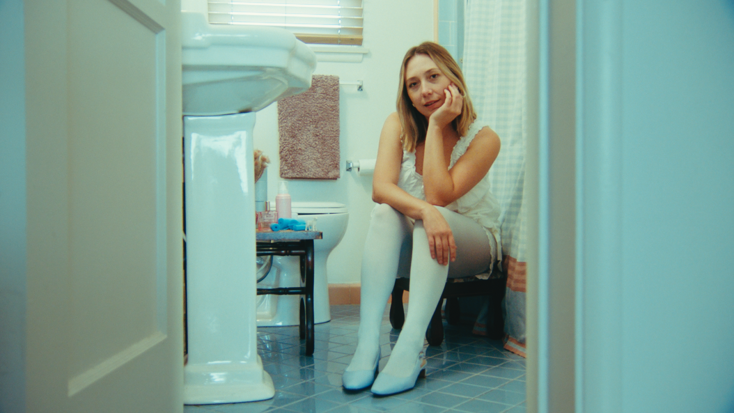 BEAUTY-QUEEN-STILLS_1.13.1 copy.png