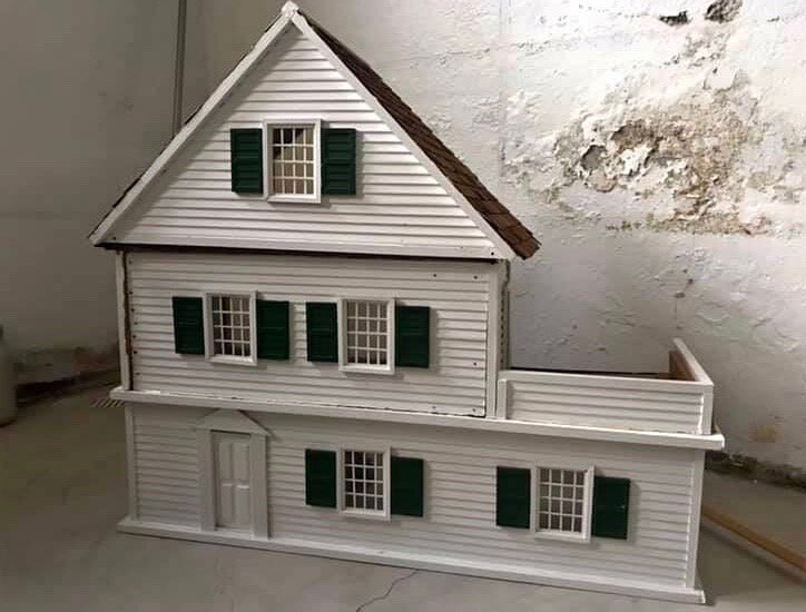 1/12th scale DOLLS HOUSE GREY MOUSE AND MOUSE TRAP M13 