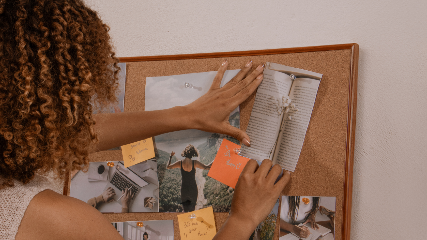 THE LIFE I SEE FOR ME. A Know YOUR Beautiful™ 2026 Vision Board Party - FREE EVENT | REGISTRATION REQUIRED