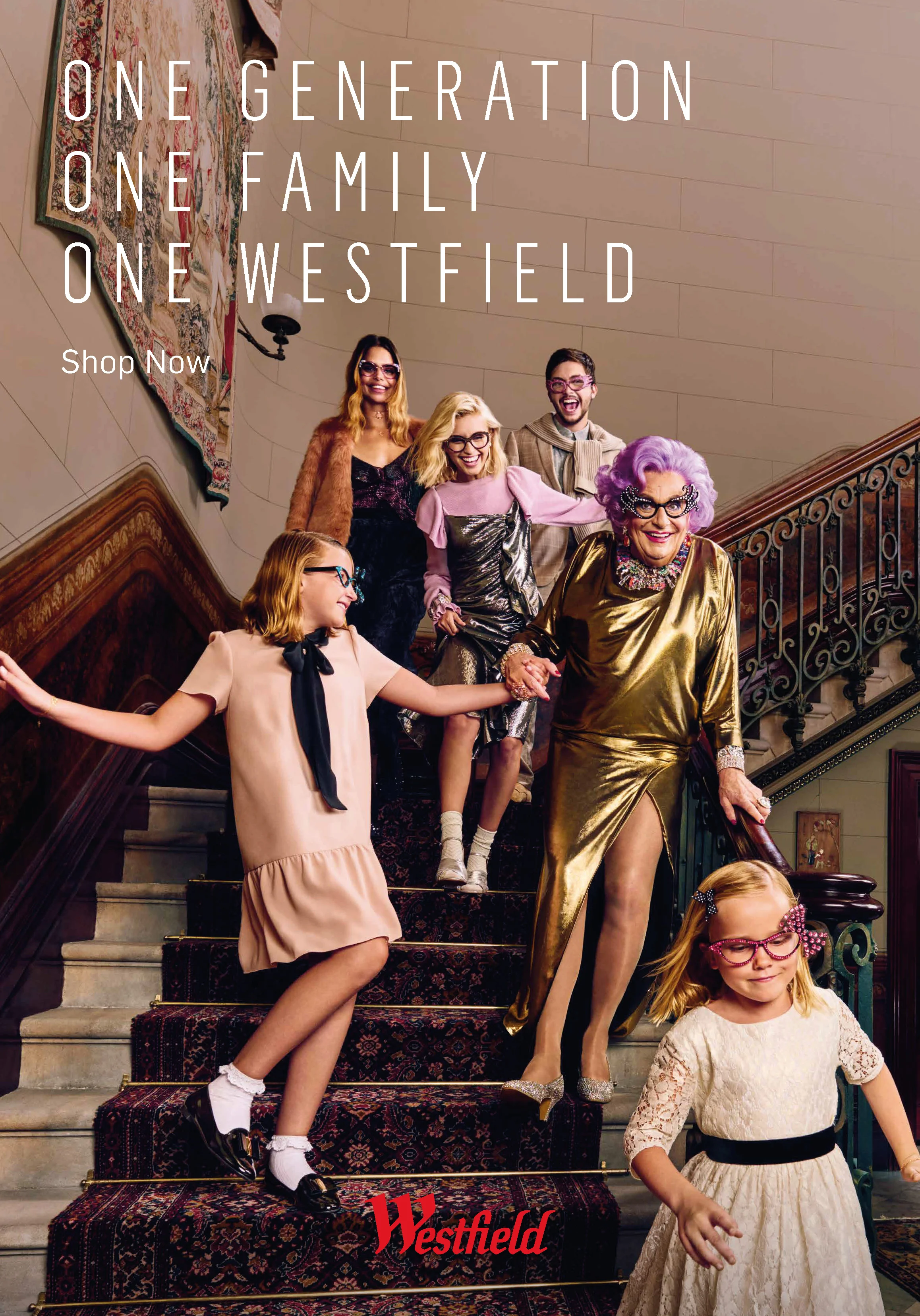 WPNM0016_09_POS_DameEdna_A1_Portrait_Iconic_V5_LR.jpg