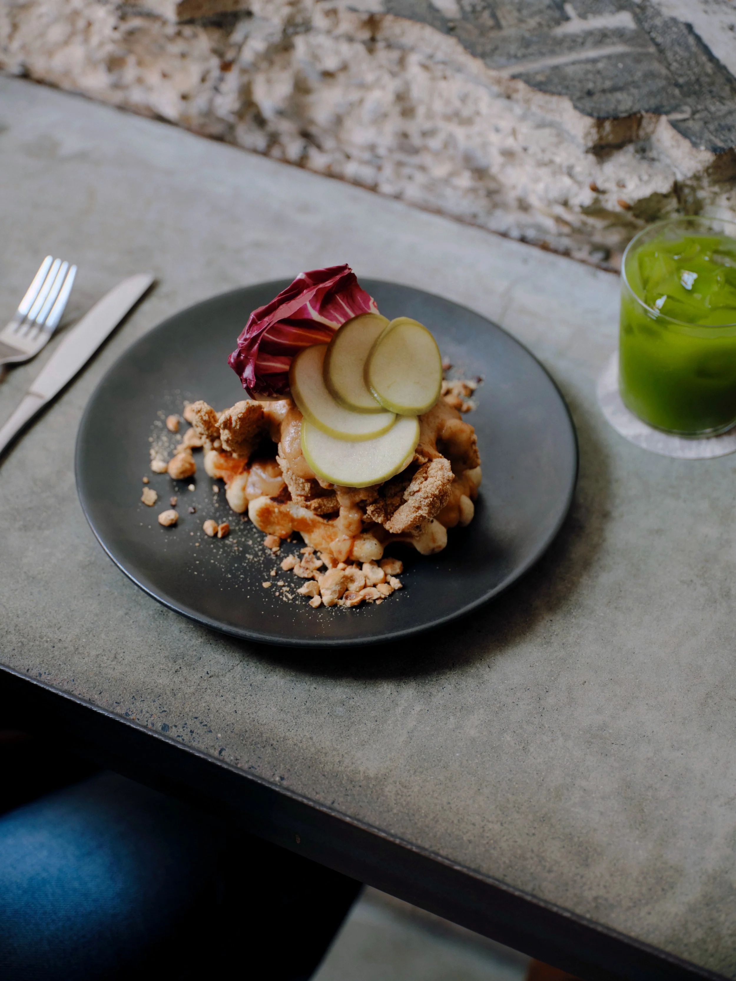 The PCP classic. Fried chicken waffle, maple bacon gravy, pickled green apple, radicchio &amp; toasted hazelnuts. Unbeatable ⚡️