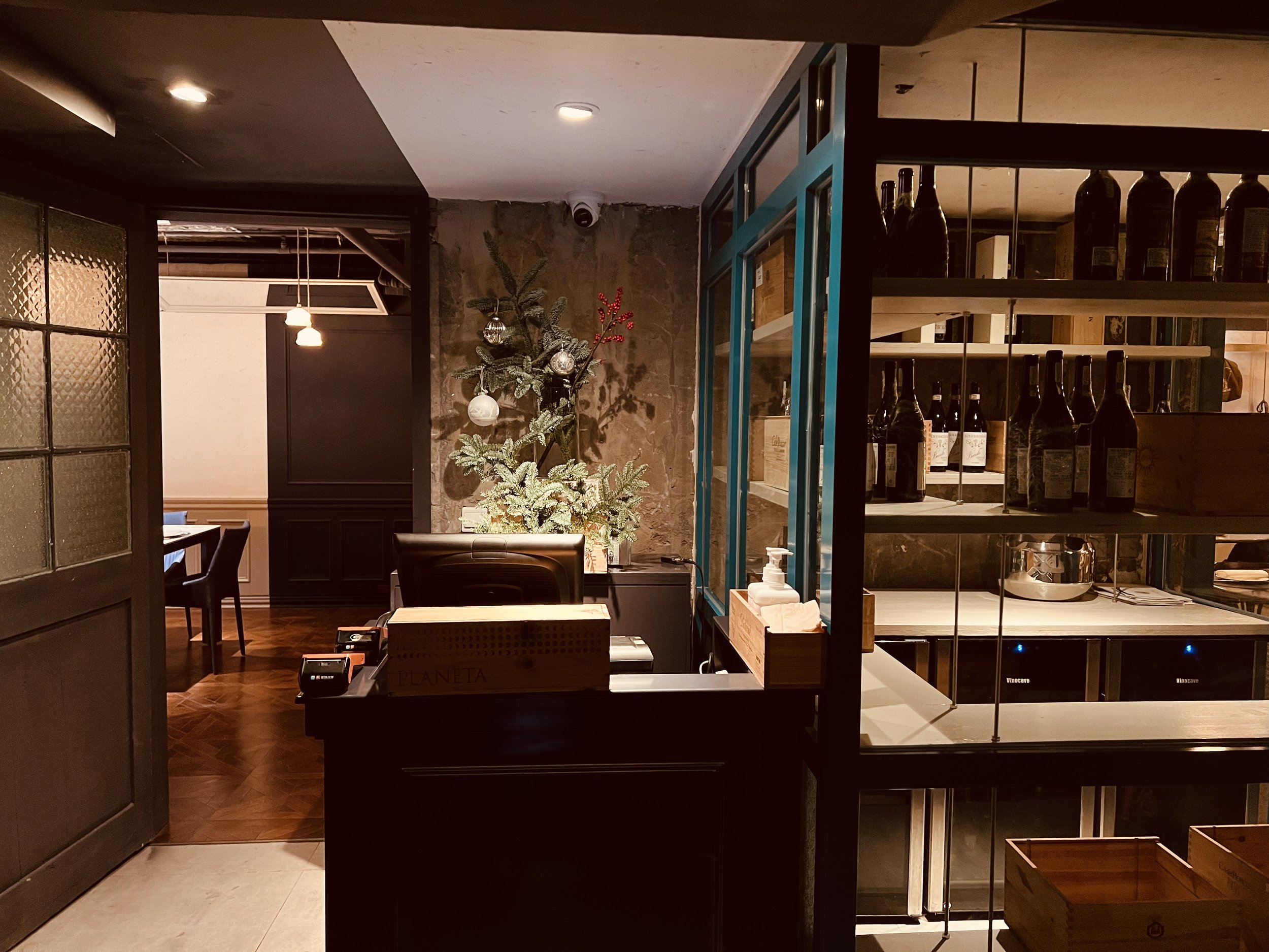 Fiume_interior entrance.jpeg