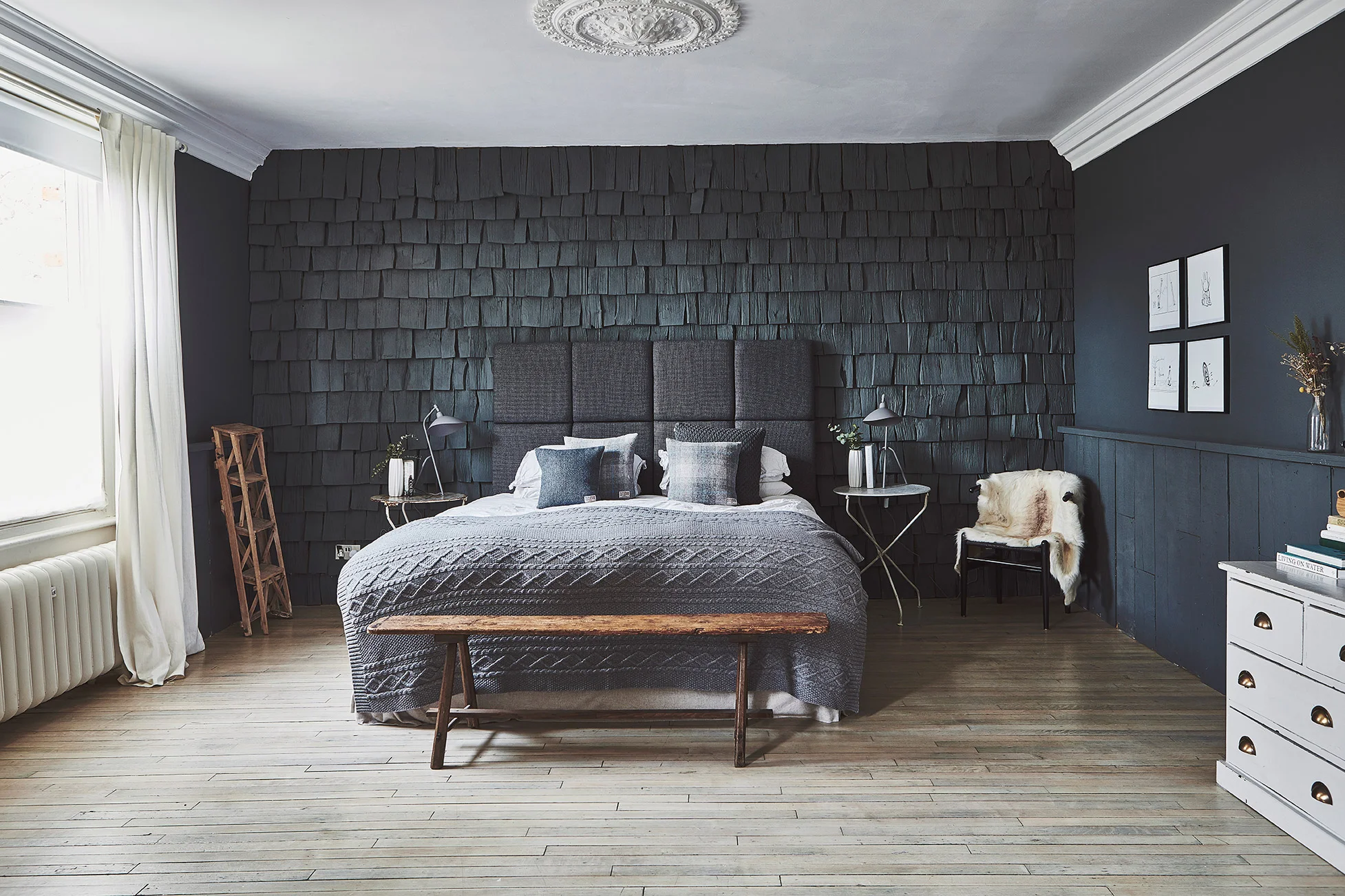 6ixteen-Master-bedroom-ensuite-2019-02.jpg