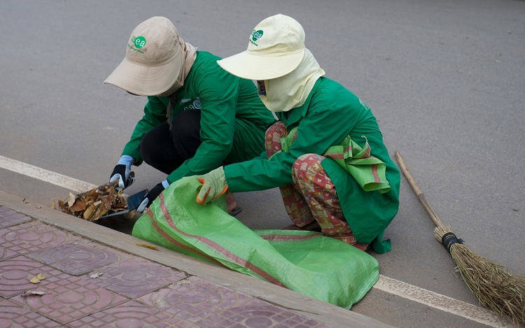 2010_1120+Siem+Reap_+1909+-# +copy+copy.jpg