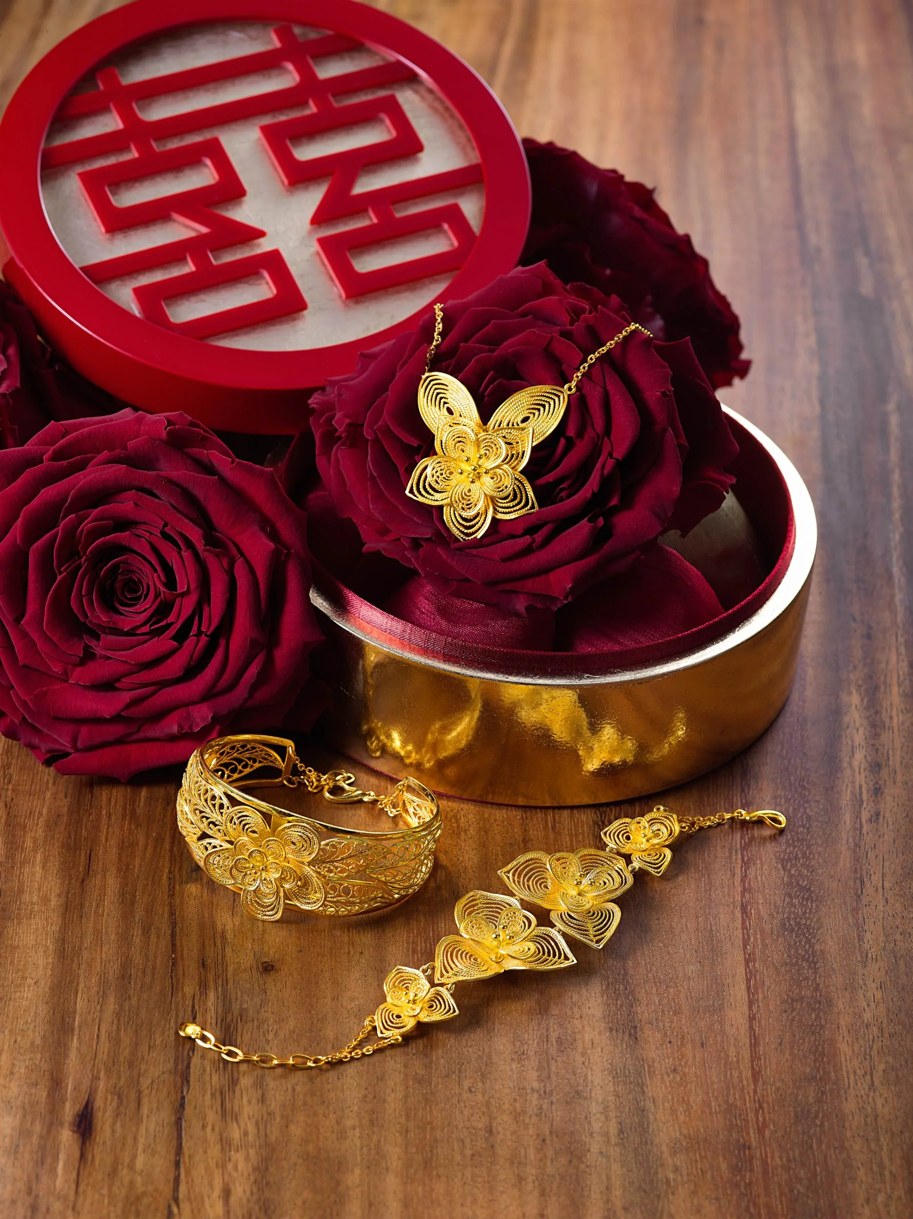 Jewellery shot for TSL 謝瑞麟