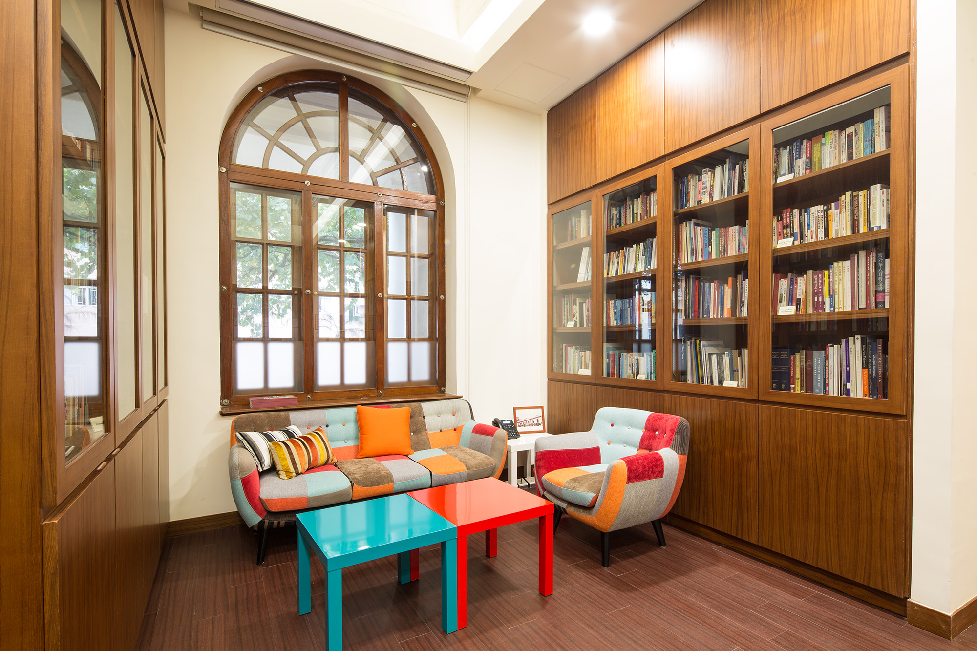 HKU DAAO office interior shot