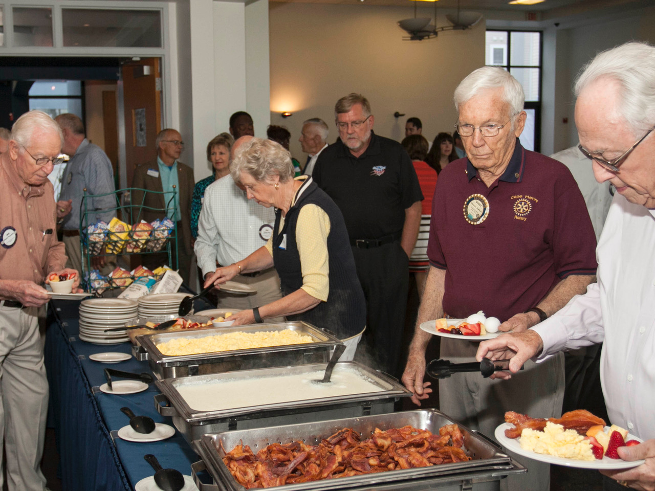 Chow Line - 5674.jpeg