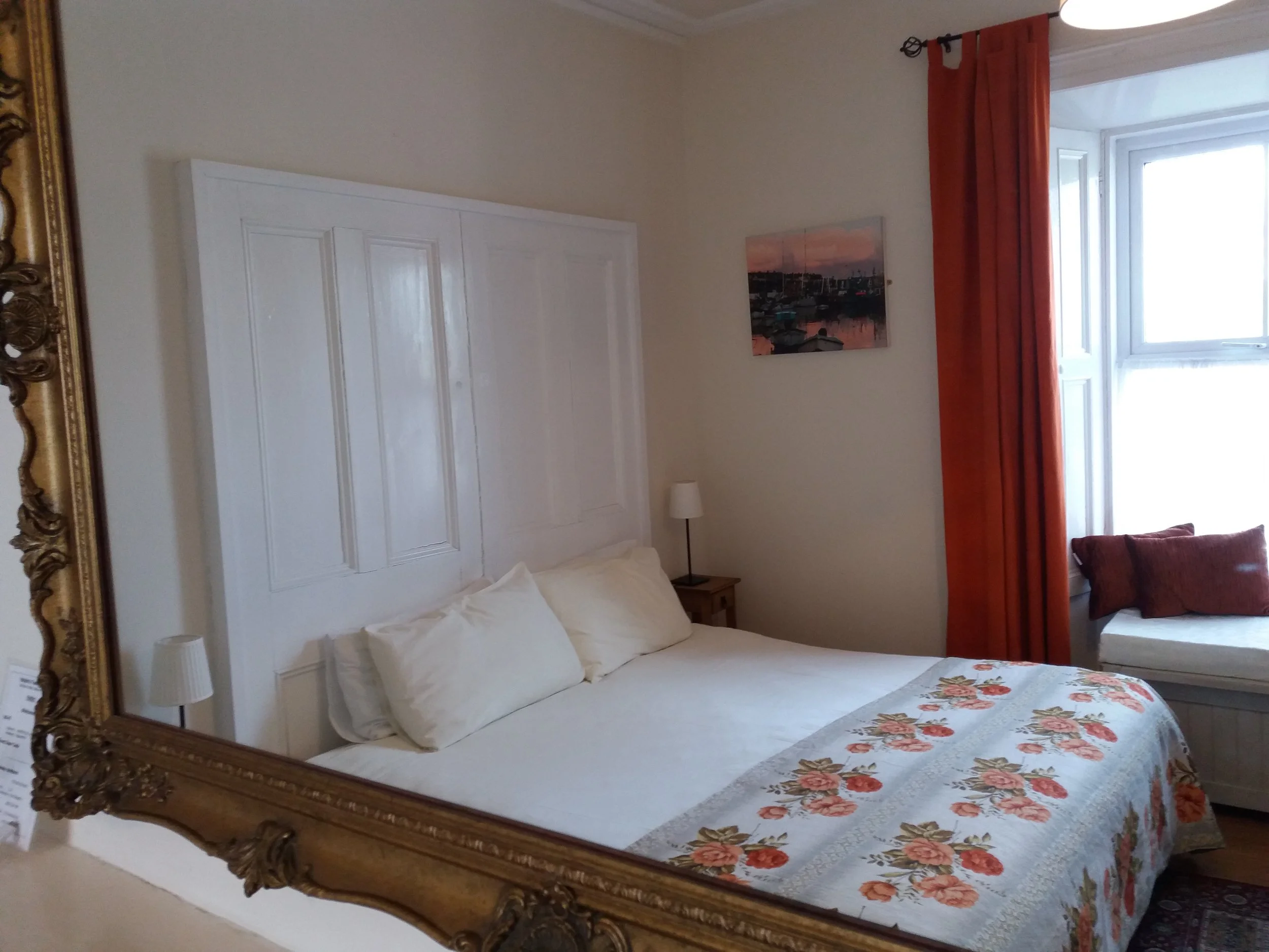 Room3.jpg