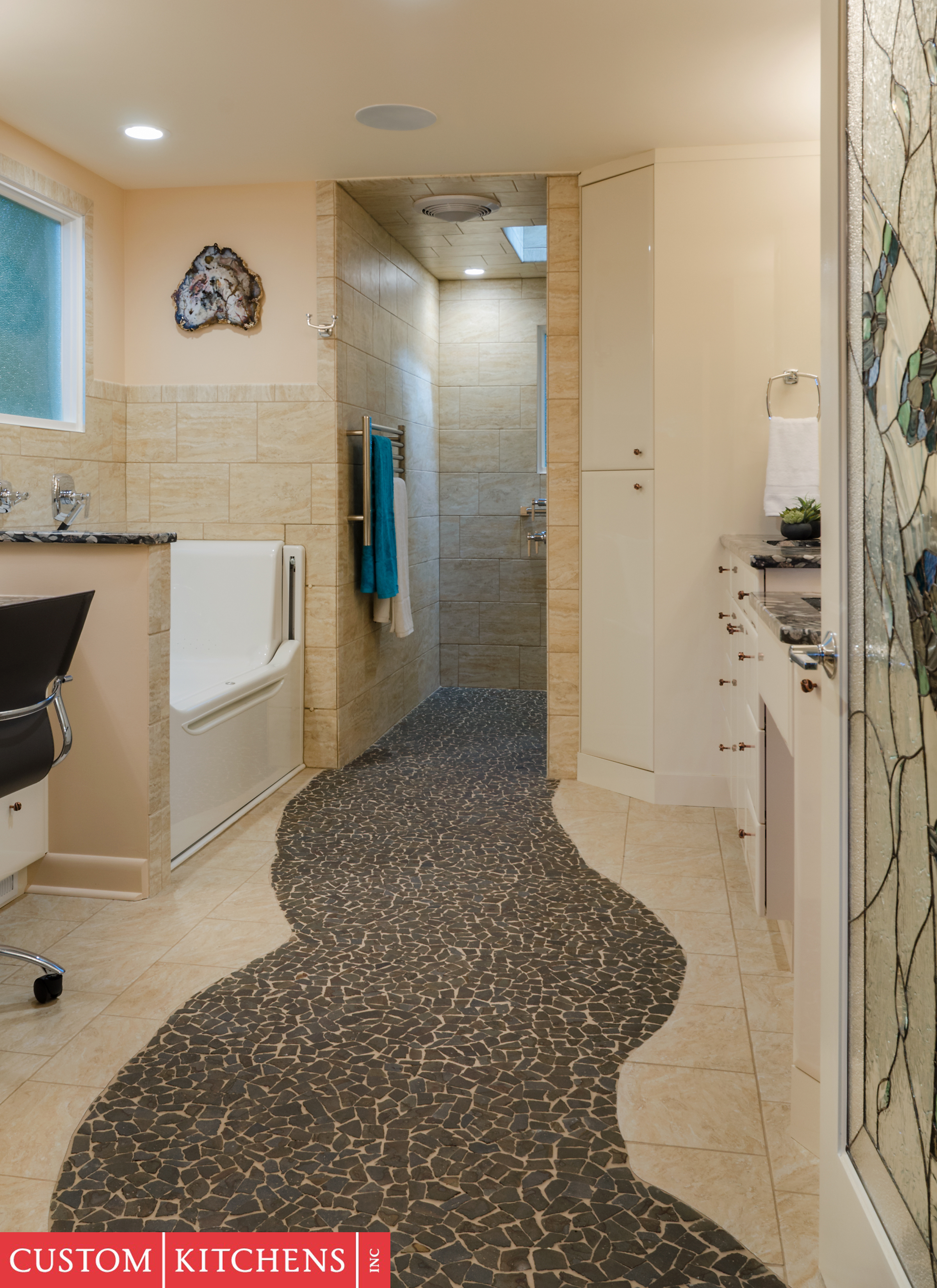 CKI-Logo-Midlo-Master-Bath-6-672016.jpg