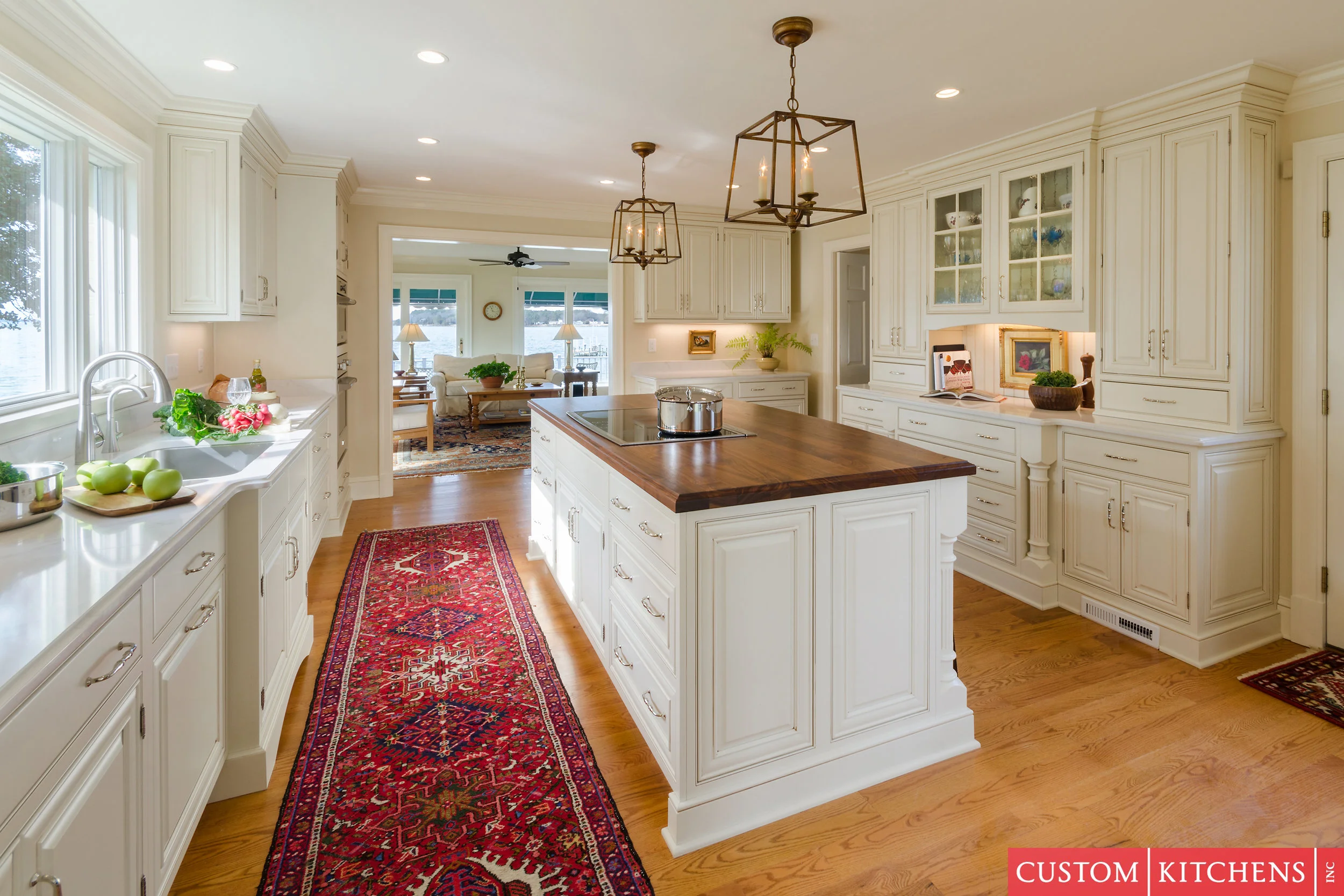 CKI-Logo-Whitestone-Kitchen-02-2-02012018.jpg