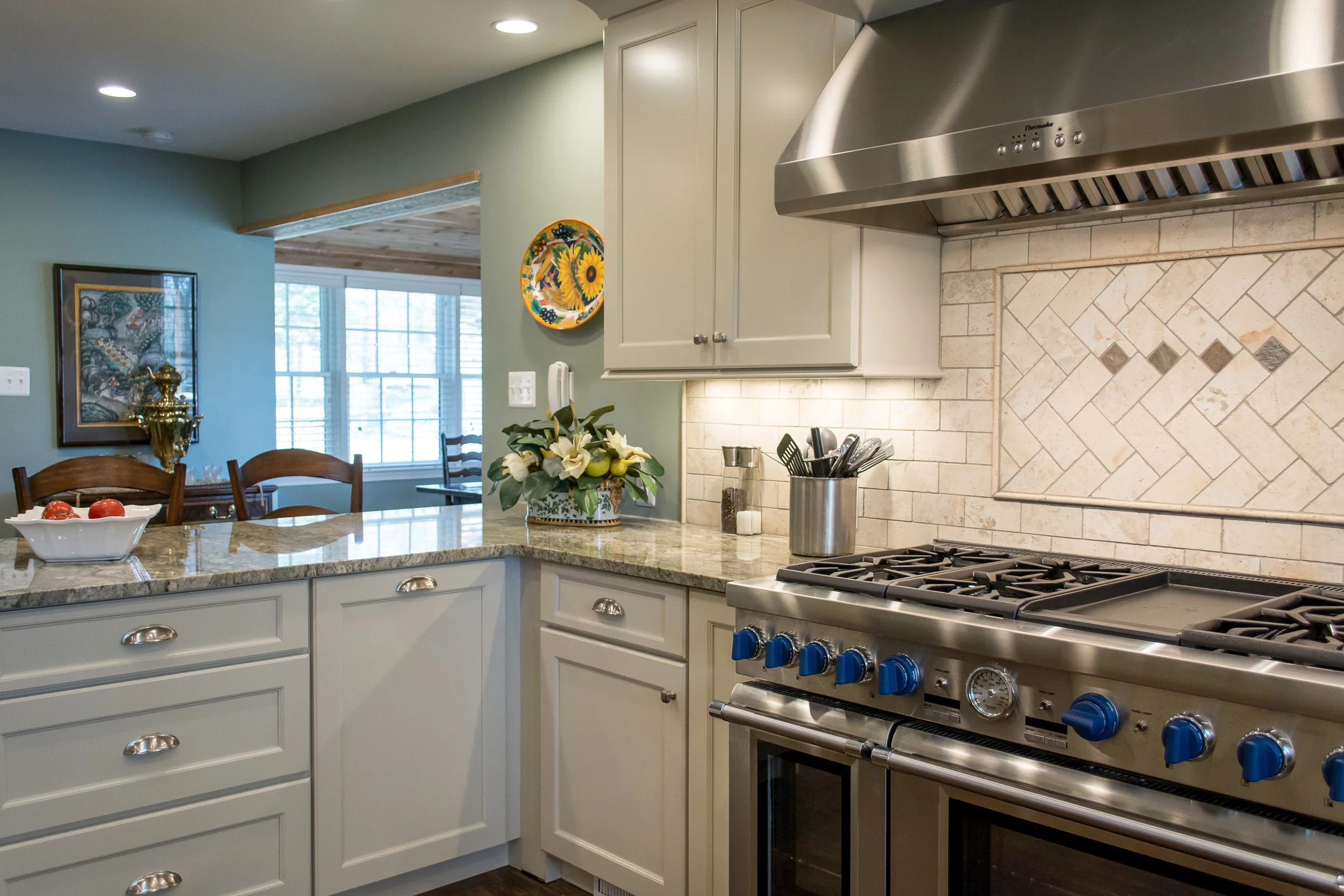 Warren Kitchens Baths & Closets