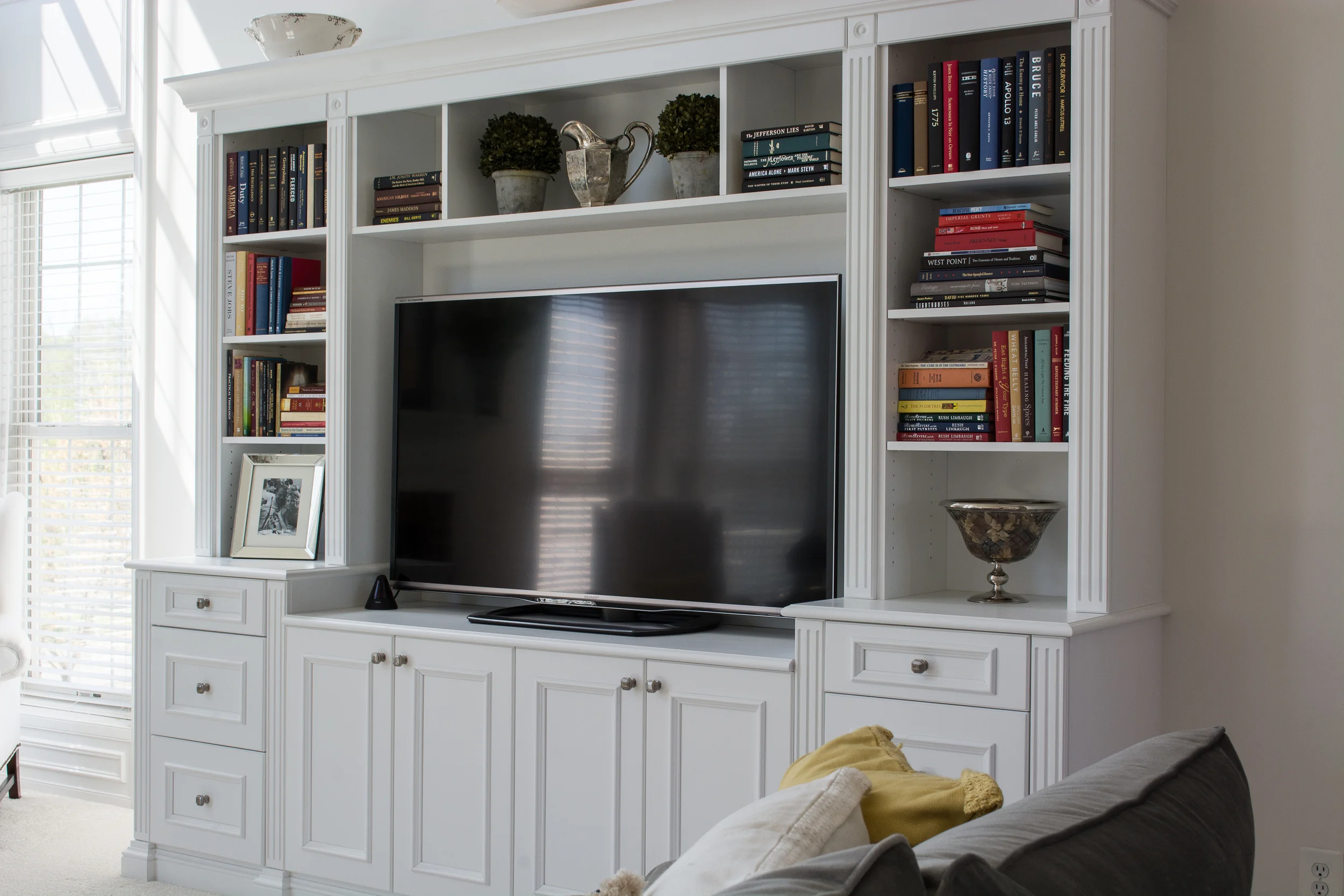 Warren Kitchens Baths & Closets