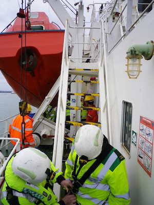 The risk, however, that something will go awfully wrong and the ship will be detained is not provided by the calculator; in this case the injured seafarer was hit by the lifeboat but was fortunately not seriously injured