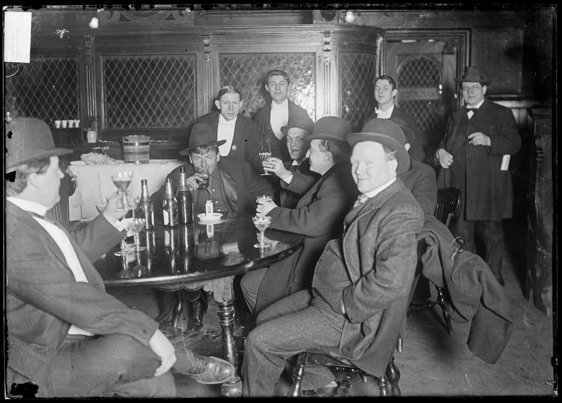 DN-0003264, Chicago Daily News negatives collection, Chicago History Museum