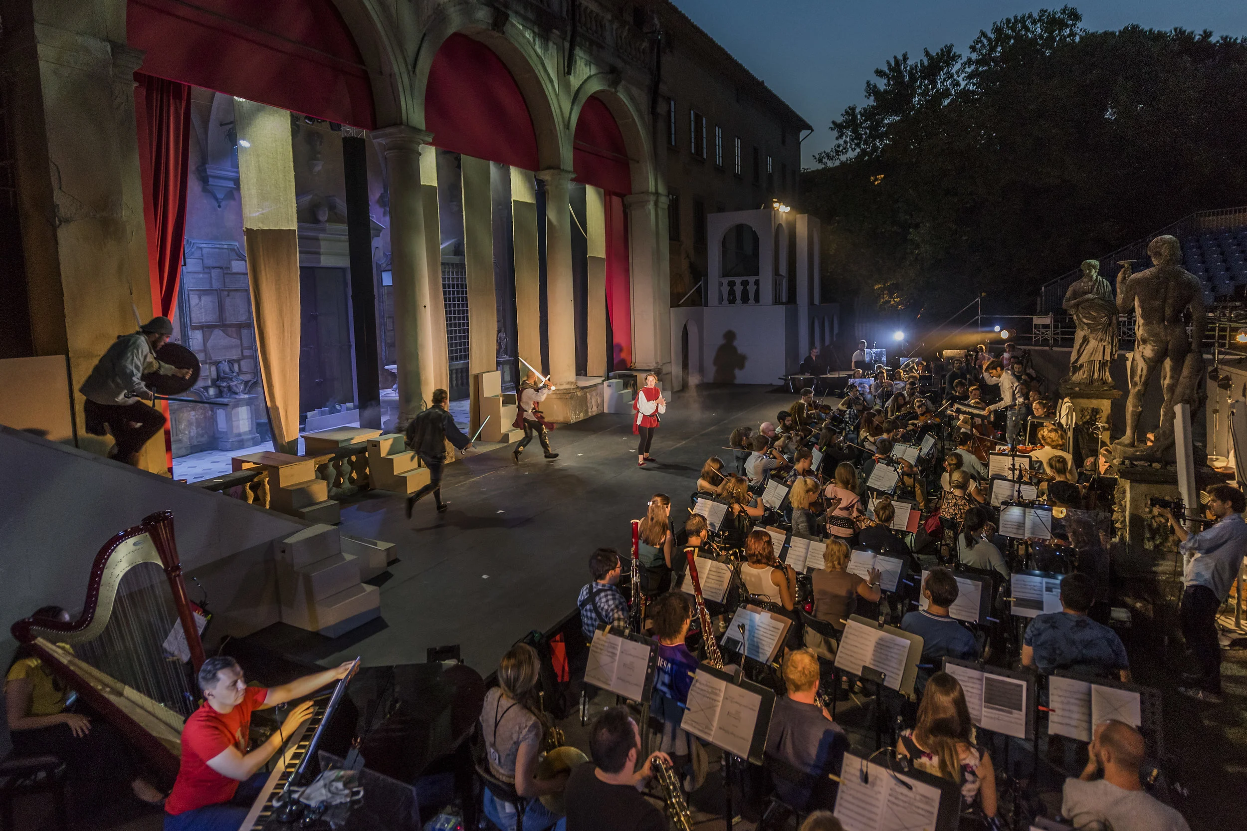 Conducting Walton’s Henry V - The new generation festival. September 2018. PHOTO: © Guy Bell, GBPhotos.com