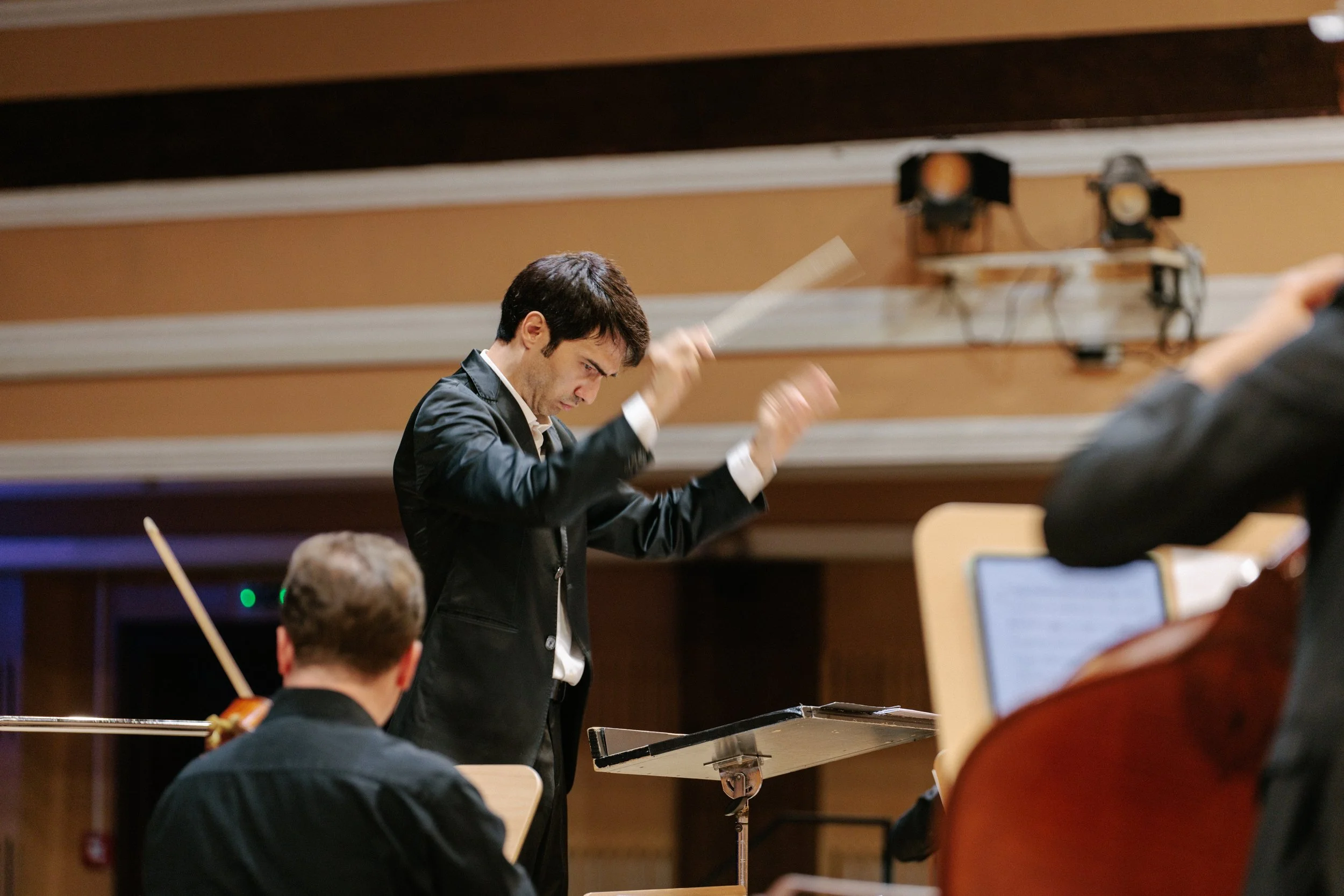  Conducting the  Timisoara Chamber Orchestra  