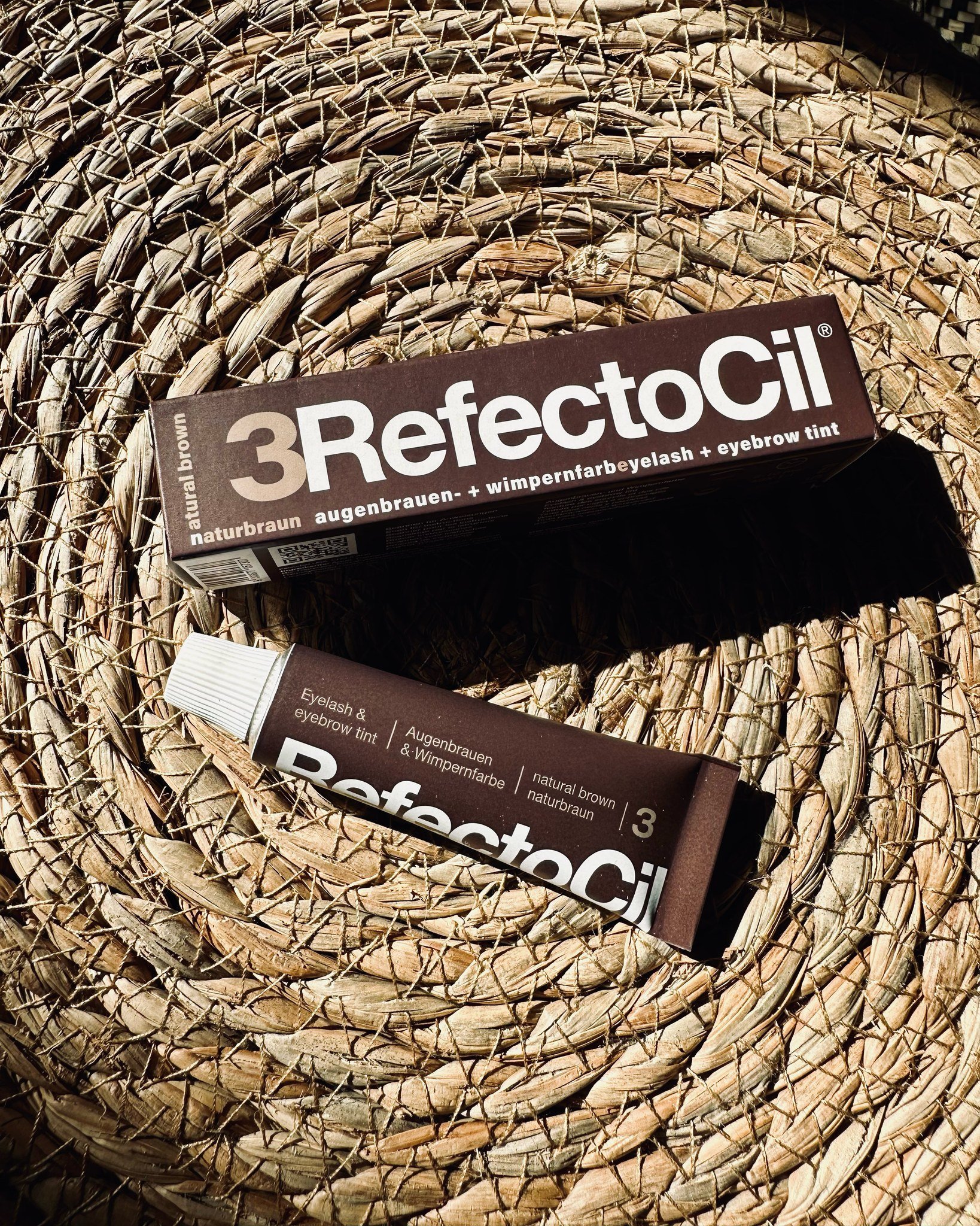 This exquisite hue of brown adds depth, definition and a touch of warmth. 🤎

Let RefectoCil Natural Brown perfectly complement your natural brow and lash colour. 

Get ready to enhance your lashes and brows with a natural-looking beauty that radiate