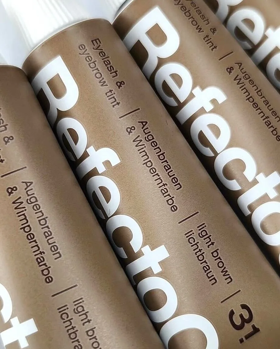 Let your brows radiate your natural beauty with RefectoCil Light Brown 🌟