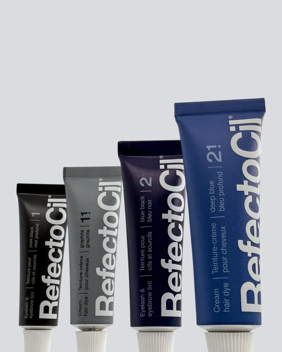 Deep shades that show up and stay put!

RefectoCil oxidative tints give intense definition with a smooth, even finish that clients love 💙🖤