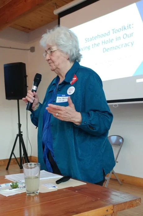 Anne Anderson presents the Statehood Toolkit Slideshow in Colorado