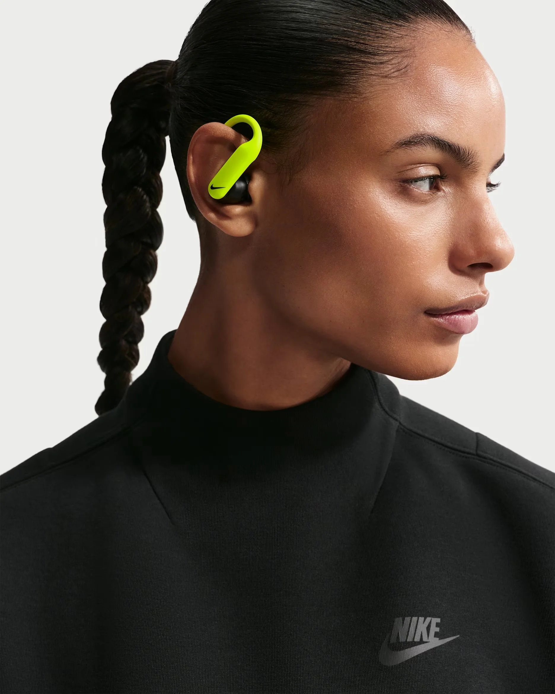 Nike x Beat Powerbeats earbuds 
