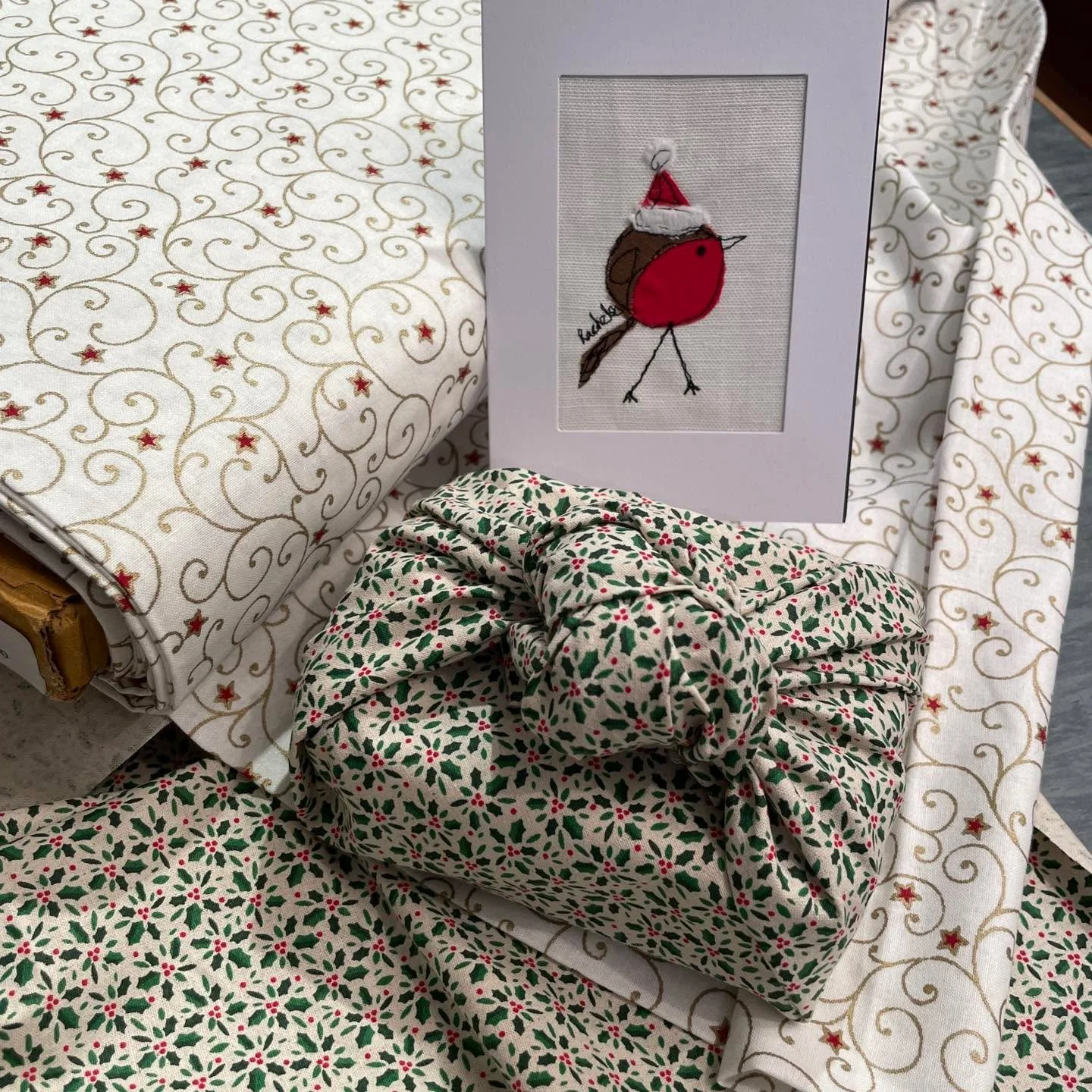 The shop closes as always on a Wednesday. Rachel will be busy making bags for gifting or using fab fabrics for gift wrapping. Pop in for your festive fabric on Thursday