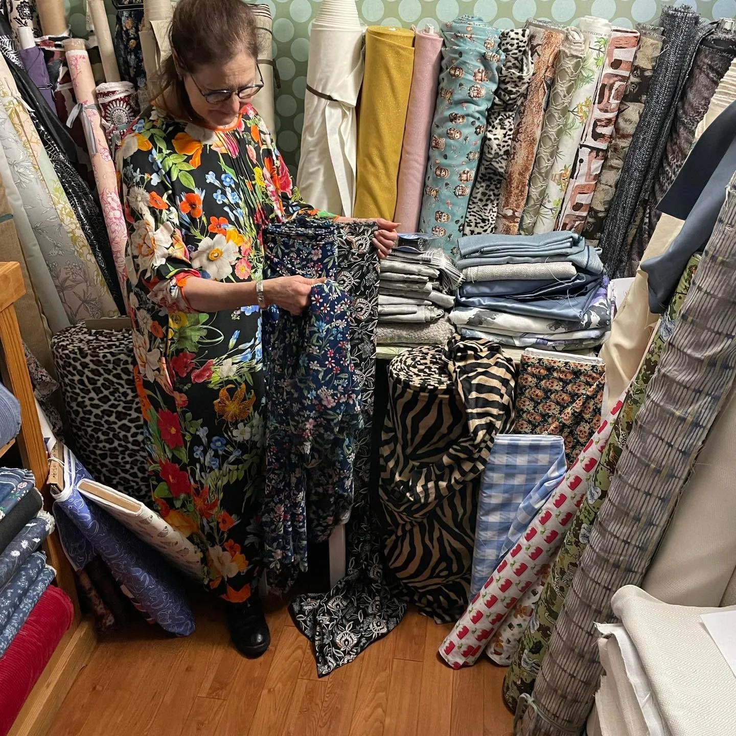 Love fabric as much as Rachel does? Good news: she&rsquo;s added more floaty fabrics to the bumper sale to make room for new stock. So many textures, colours, and styles for every project! Best to pop in to look. 

https://www.rachelstextilesstudio.c
