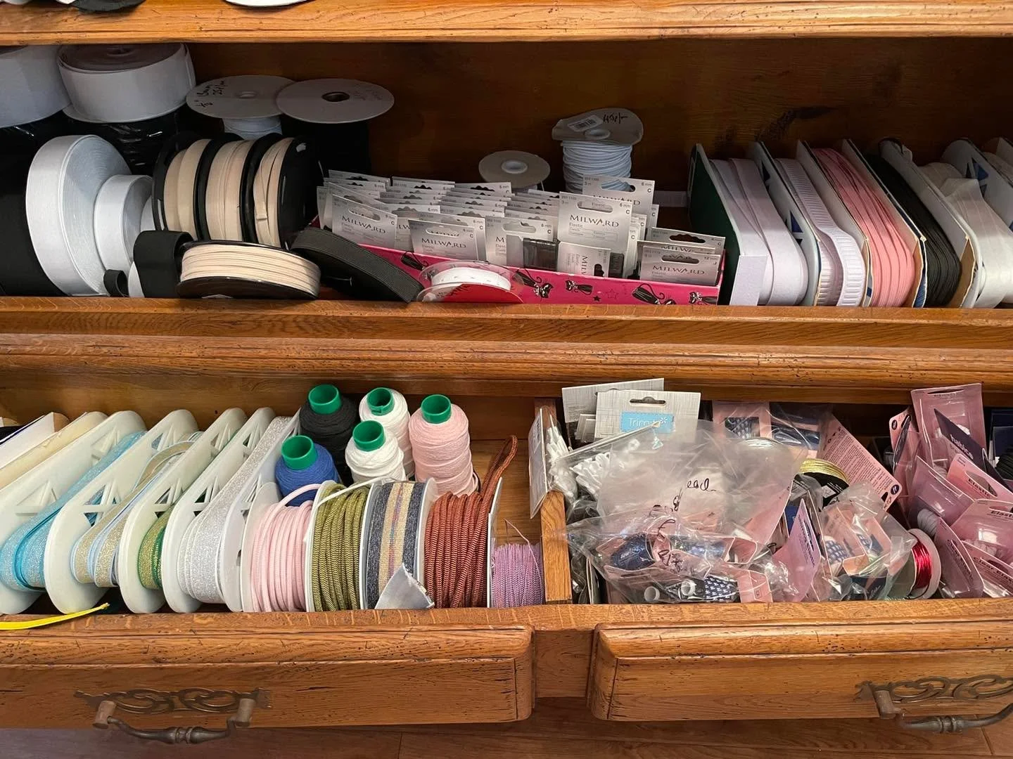 Elastic lovers 👀
Please let people know
Nude elastic is finally back in stock!

Available in 5mm, 10mm, 15mm &amp; 25mm &mdash; perfect for topping up your sewing stash ✂️

Pop in before it disappears again!
🧵 Open Tuesdays 10&ndash;2

#sewing #sew