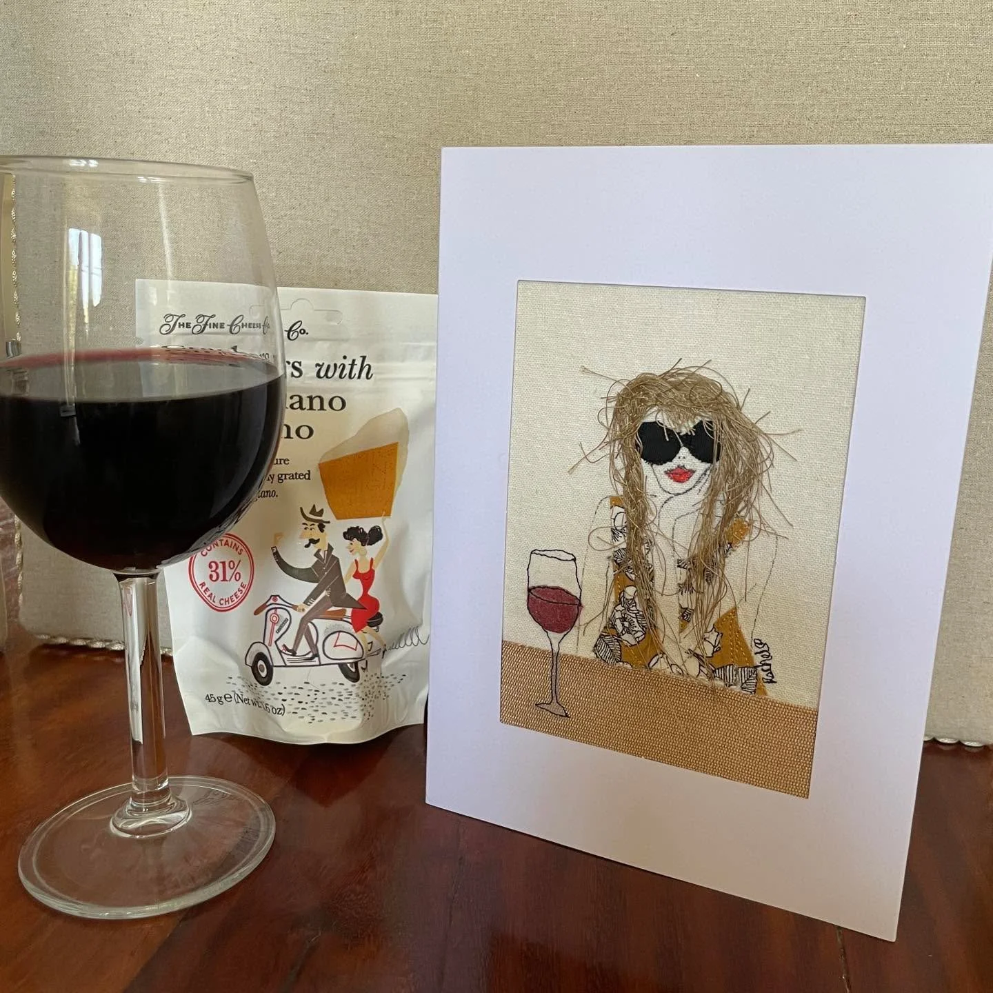 ✨ Happy Bank Holiday Weekend! ✨
Hope you&rsquo;ve got some lovely plans lined up 

Please check  opening hours:
Closed  tomorrow &amp; Monday,
Open Tuesday 10&ndash;2,
Then taking a few extra days 

Back open Sunday 10th, 10&ndash;2 
Enjoy the long w