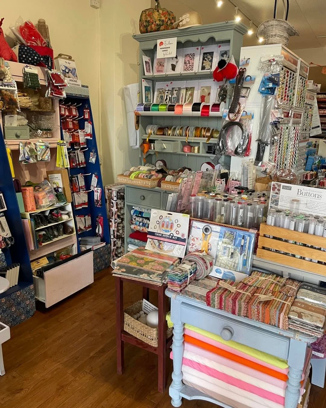 ⏰ Only 2 days left to take advantage of our Janome &ldquo;Sewing with Style&rdquo; offers!

📍 Saturday 10am&ndash;2pm
📍 Sunday 10am&ndash;12:30pm

https://www.rachelstextilesstudio.com/janome

Pop in for a chat with Rachel, see the demonstration mo