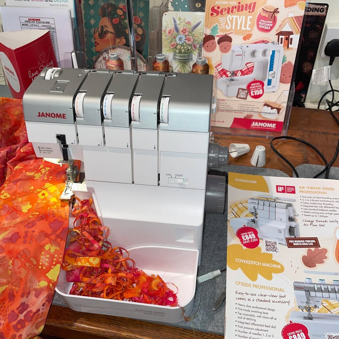 ✨ A little Wednesday reminder! ✨🧵

The shop is always closed on Wednesdays. Rachel will be busy working on batik using her Janome overlocker.

if you&rsquo;ve been curious about the fabulous AirThread overlocker, it&rsquo;s currently on offer, so do
