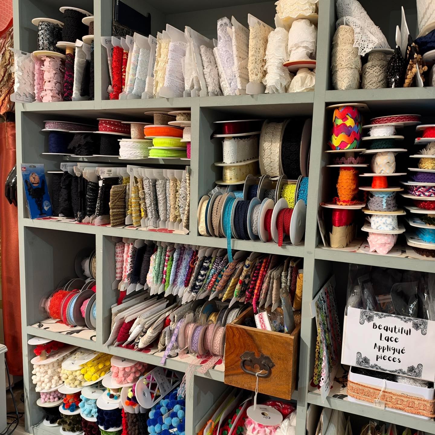 Love a trim? 

There have so many lovely trims in the shop, perfect for adding a little Halloween magic to your sewing and crafting! 🎃🧵

Pop in and have a browse to choose your favourites. 🧡🖤

#Haberdashery #HalloweenCrafts #SewingSupplies #Trims