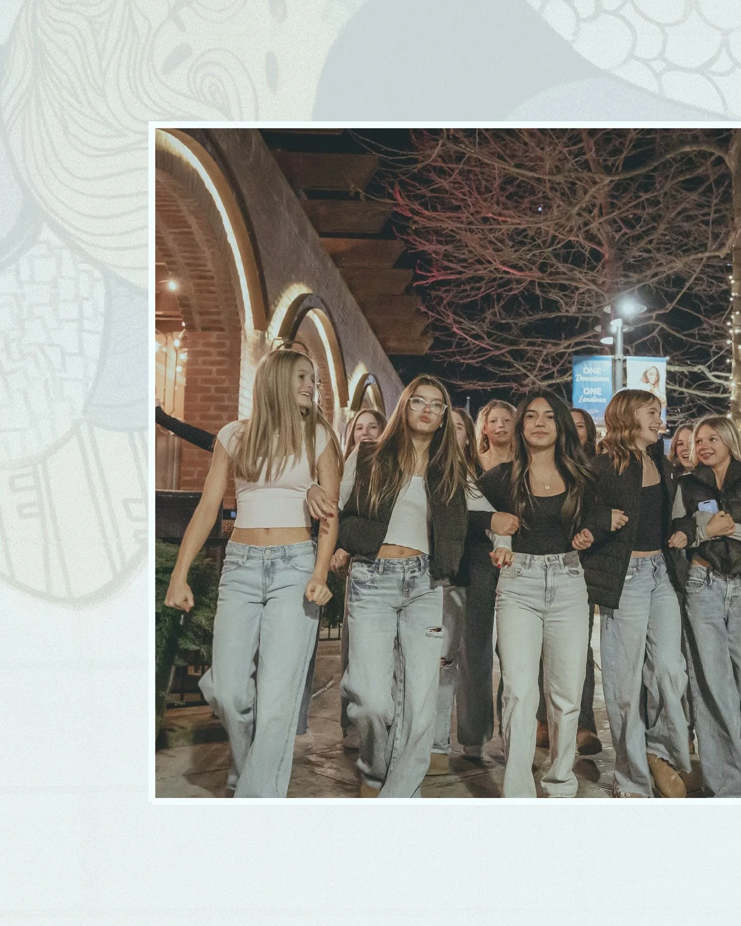 [Friendship is measured in stories, not time]

An evening photoshoot to celebrate a birthday plus a lil shopping. 🛍️

📍One Loudoun - Ashburn, VA
🎶 @thekidlaroi