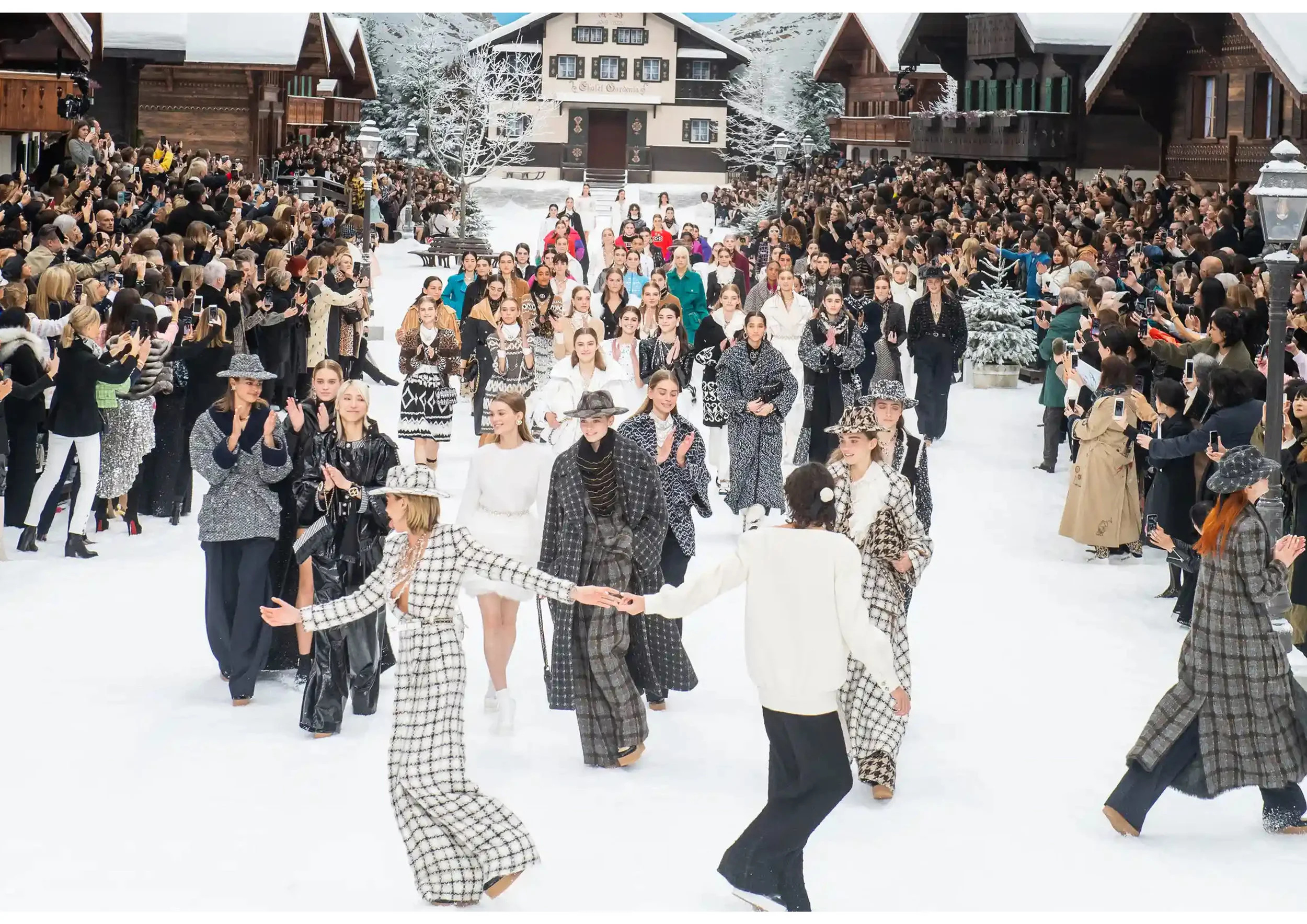 Credits: Vogue Runway
