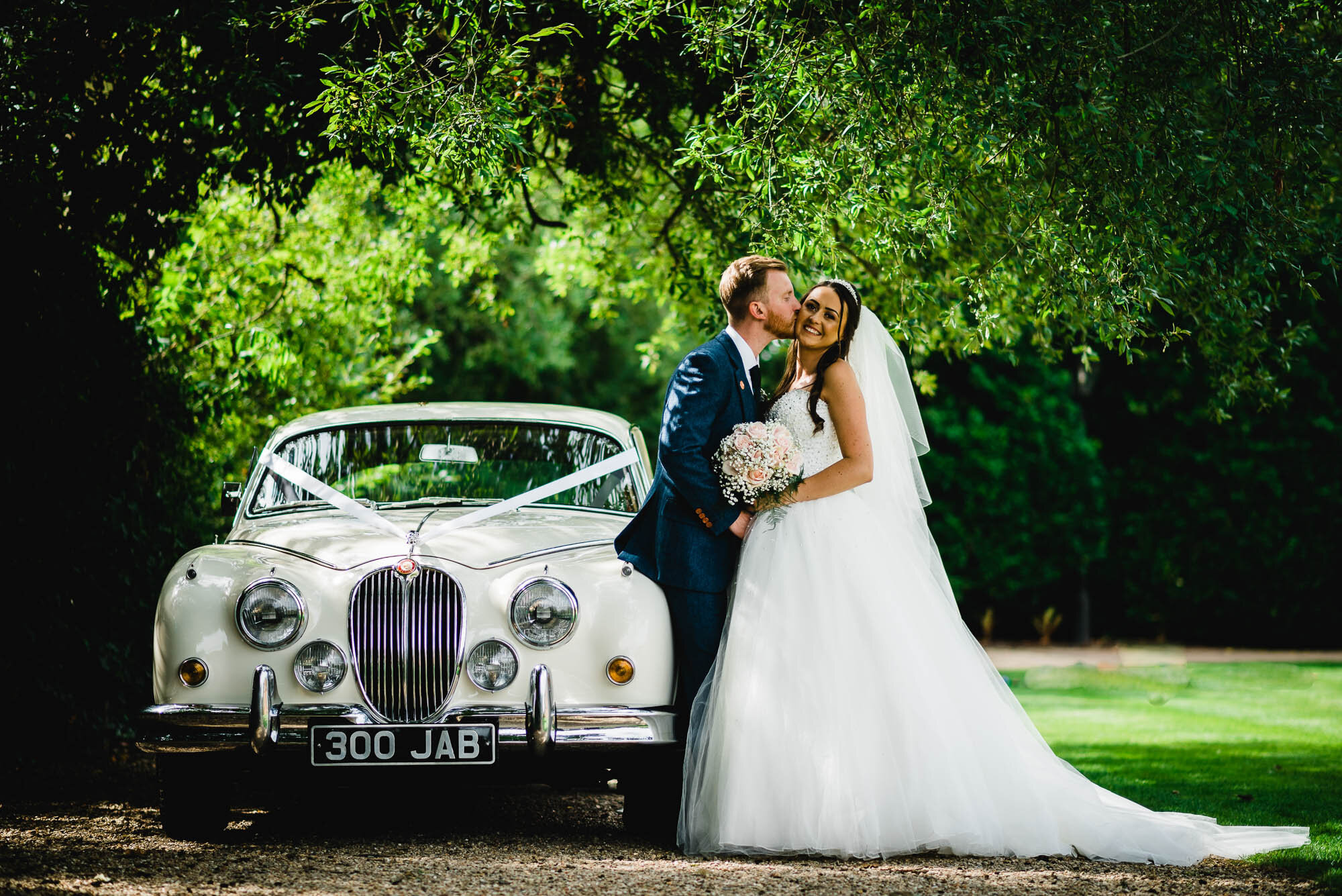 hertfordshire-wedding-photographer-tewin-barns-wedding-photography-pike-photography-2020-24.jpg