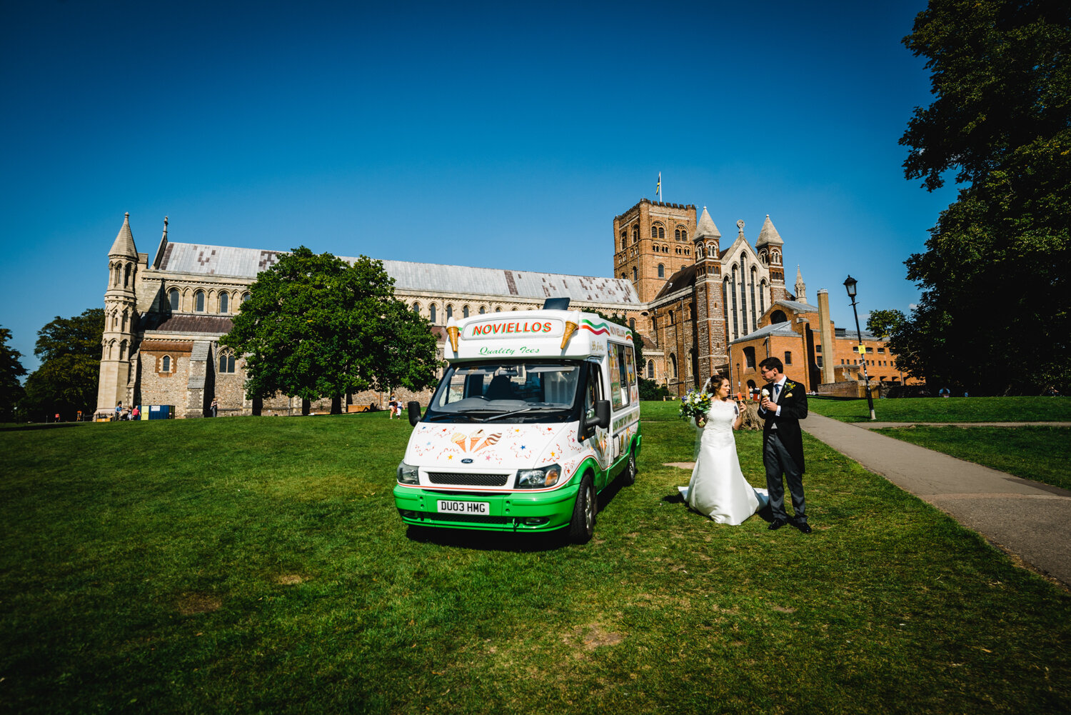 st-albans-cathedral-abbey-wedding-photos-pike-photography-344.jpg