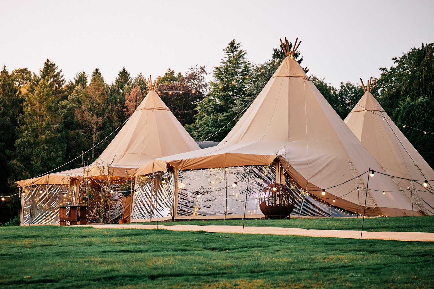 country-tipis-wedding-pike-photography-SMALL.jpg