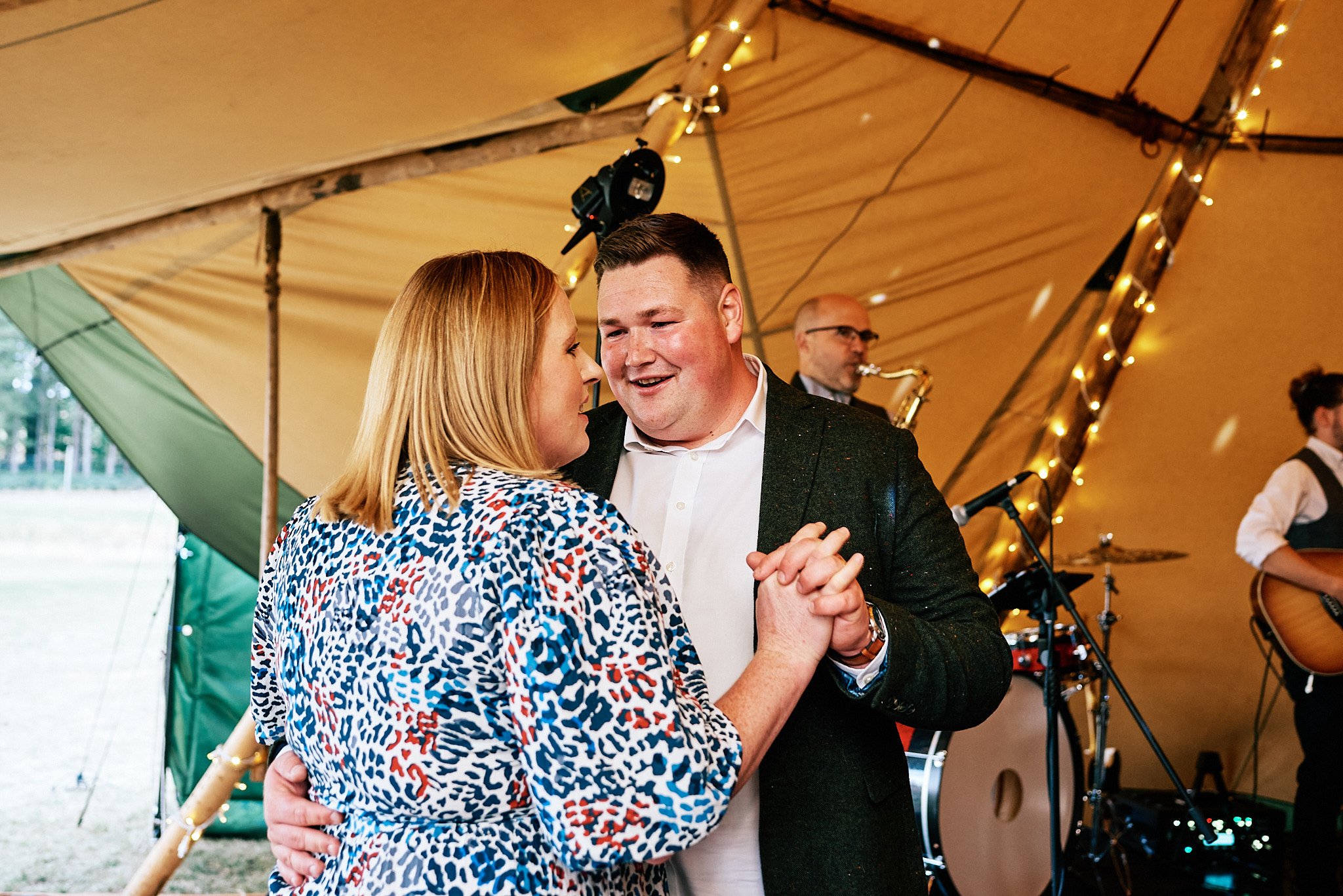 brook-farm-tipi-wedding-photographer-pike-photography 706.jpg