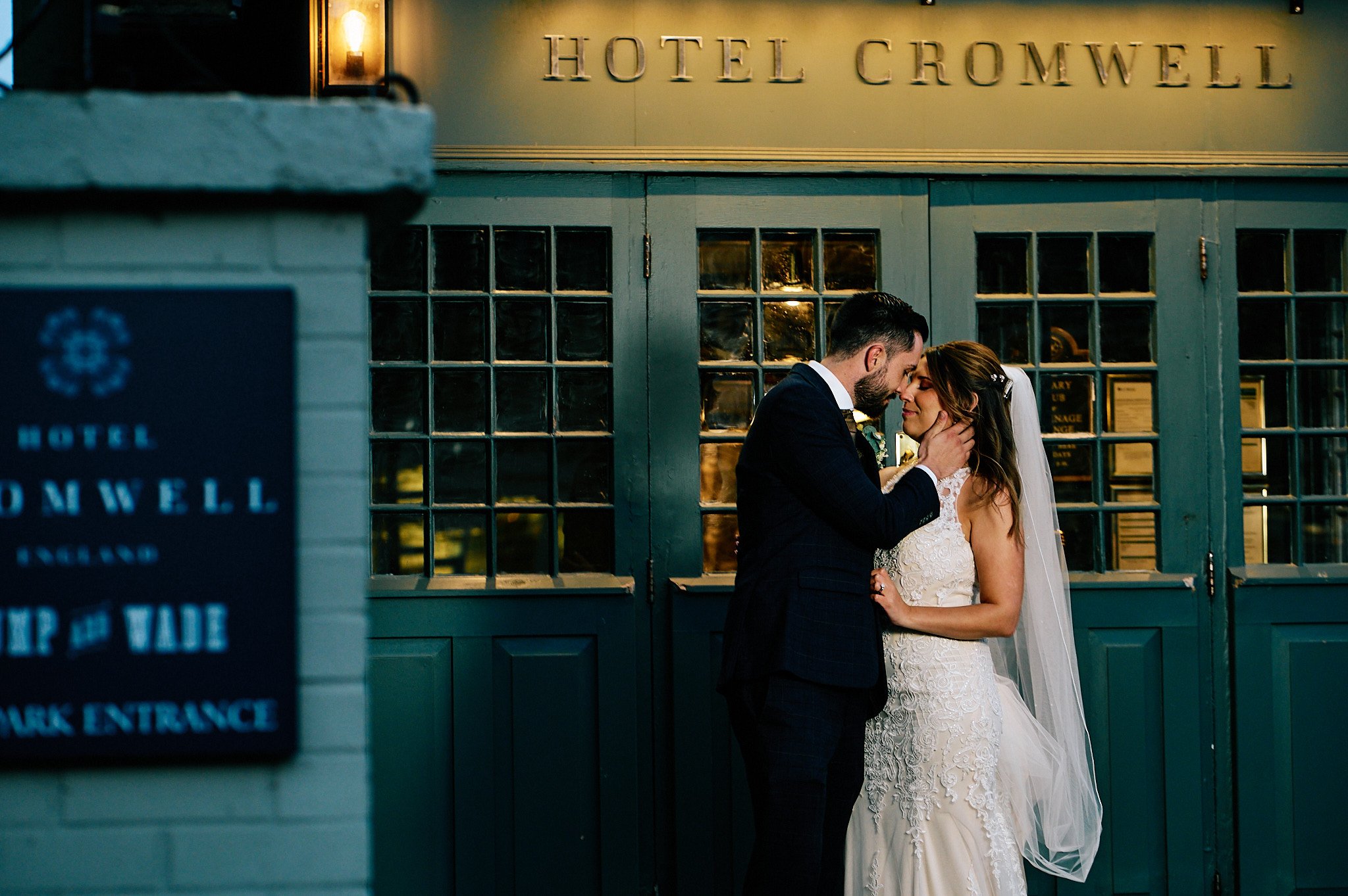 hotel-cromwell-wedding-photographer-pike-photography-2023 1.jpg