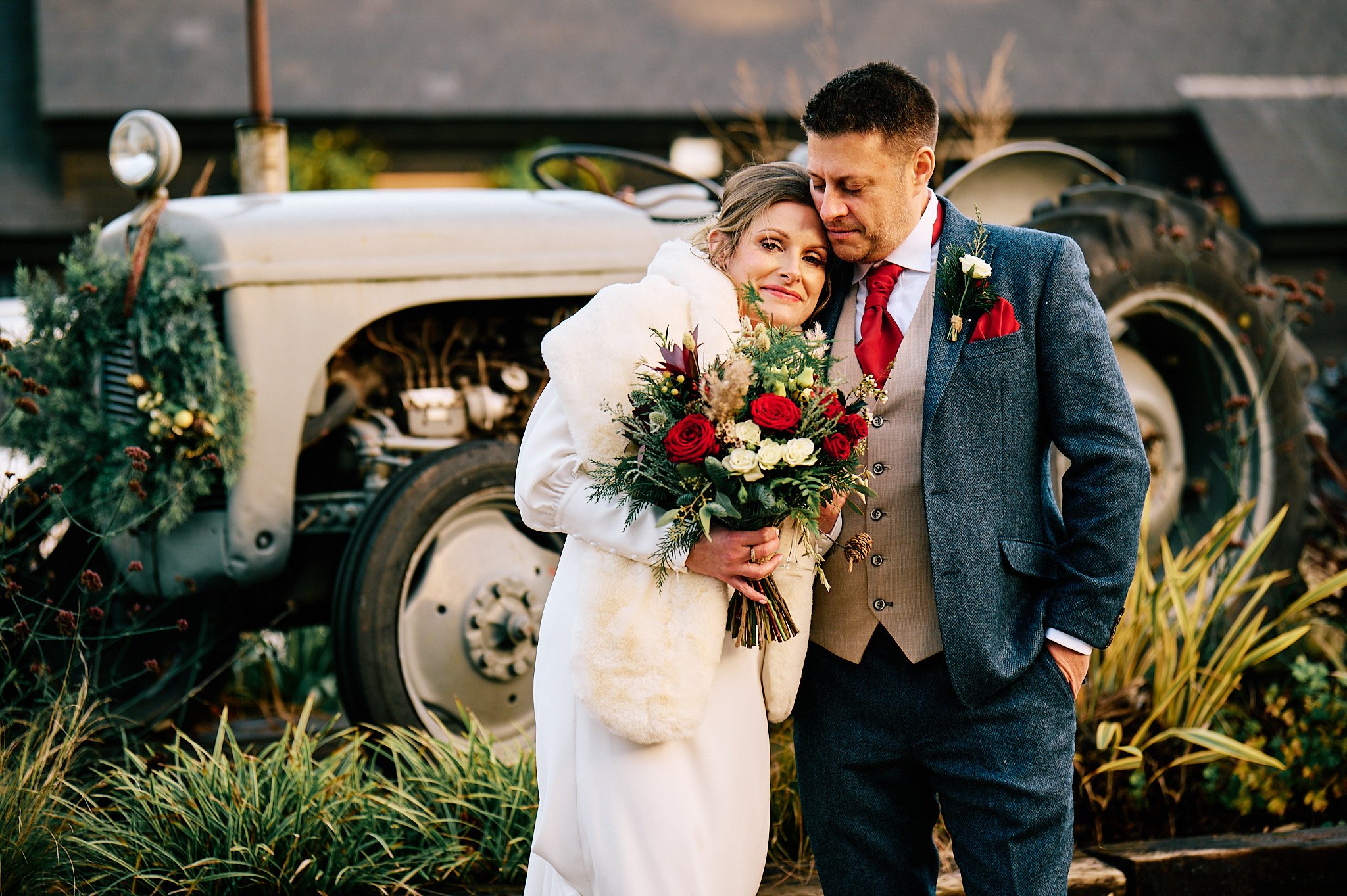 barns-at-redcoats-wedding-photographer-pike-photography-2023 425.jpg