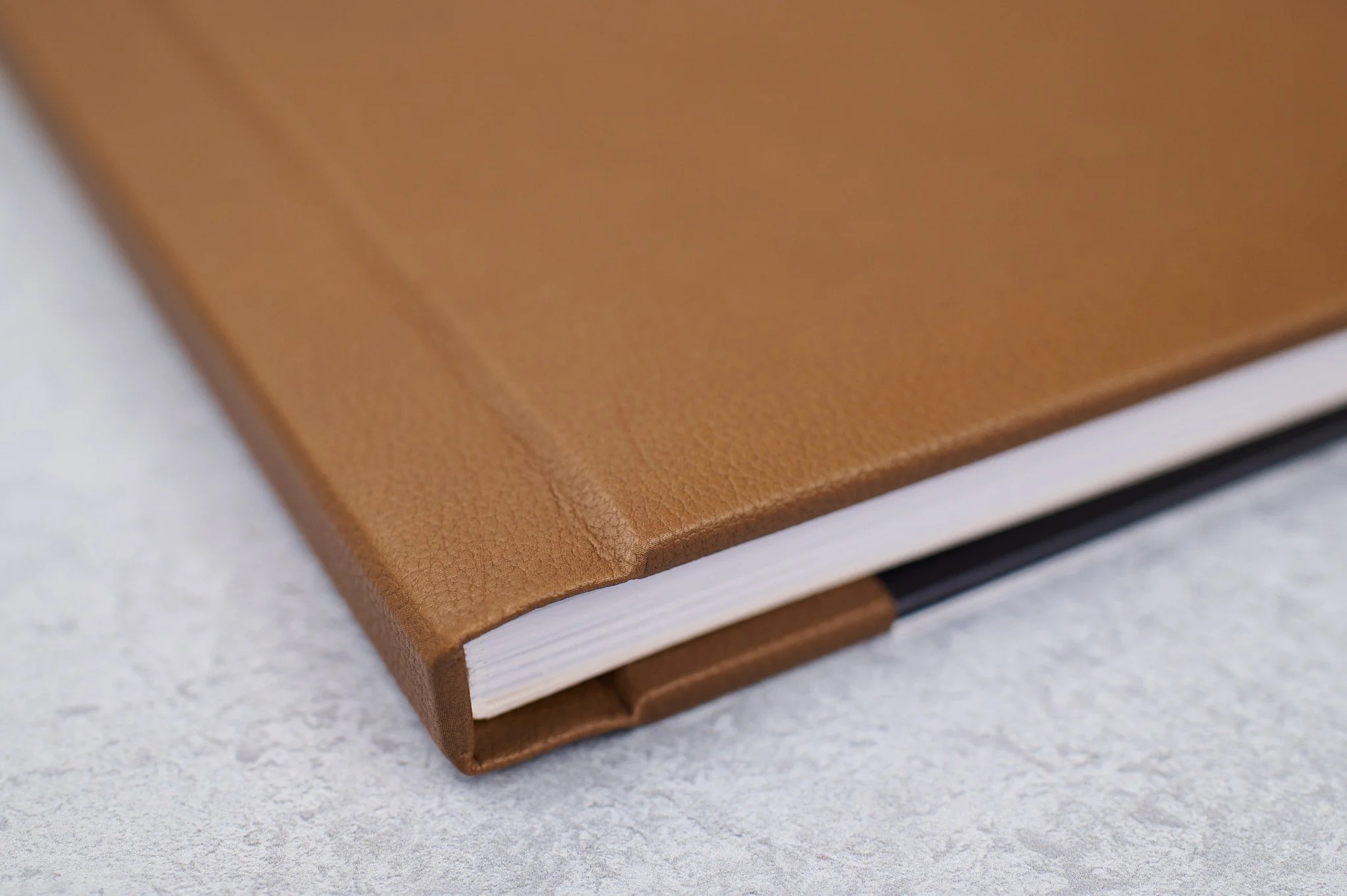 pike-photography-wedding-albums-2022-small 15.jpg