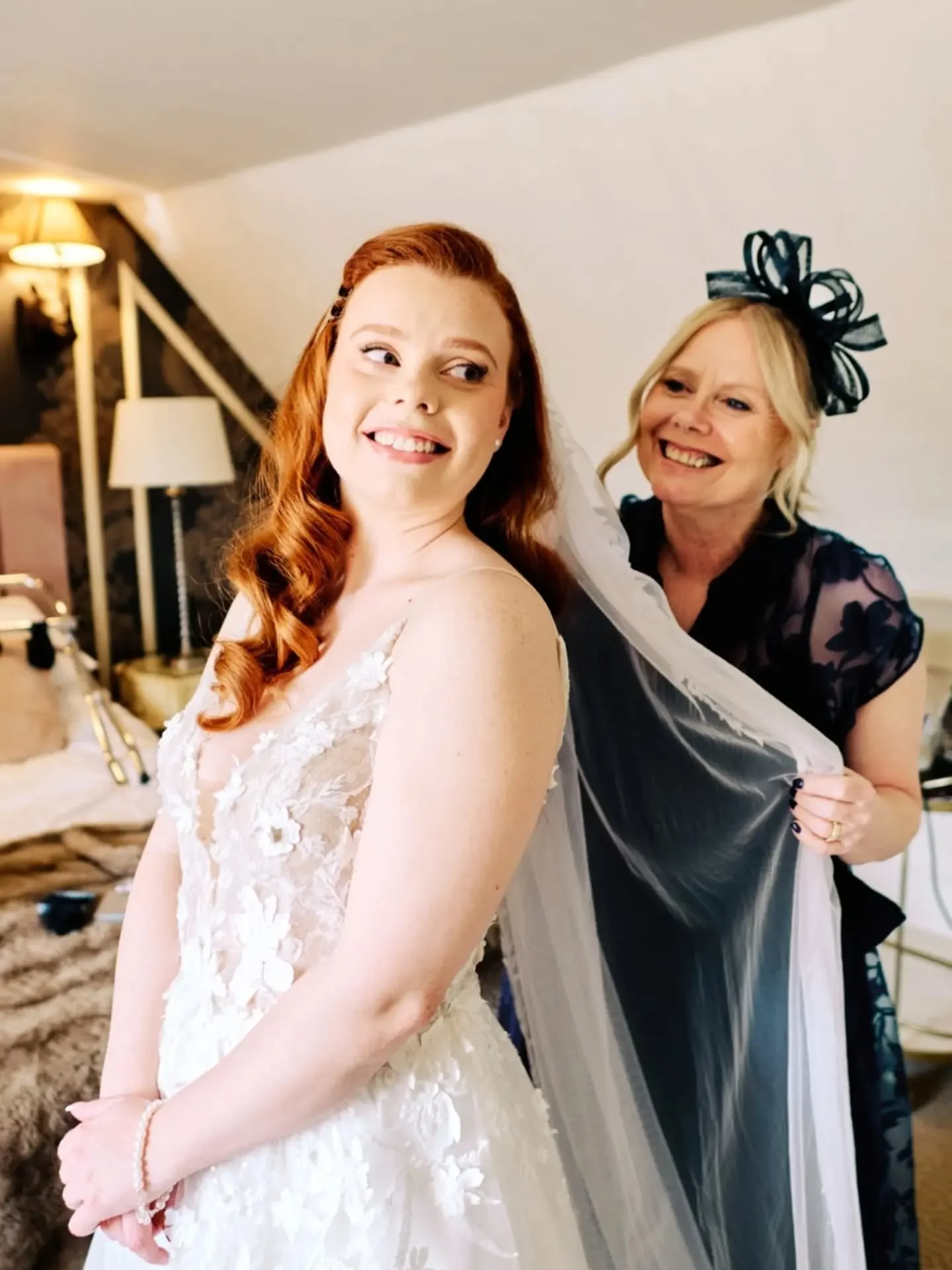 What a beautiful day to be a little part of. Sunshine and wedding vows at Hotel Cromwell 🥰