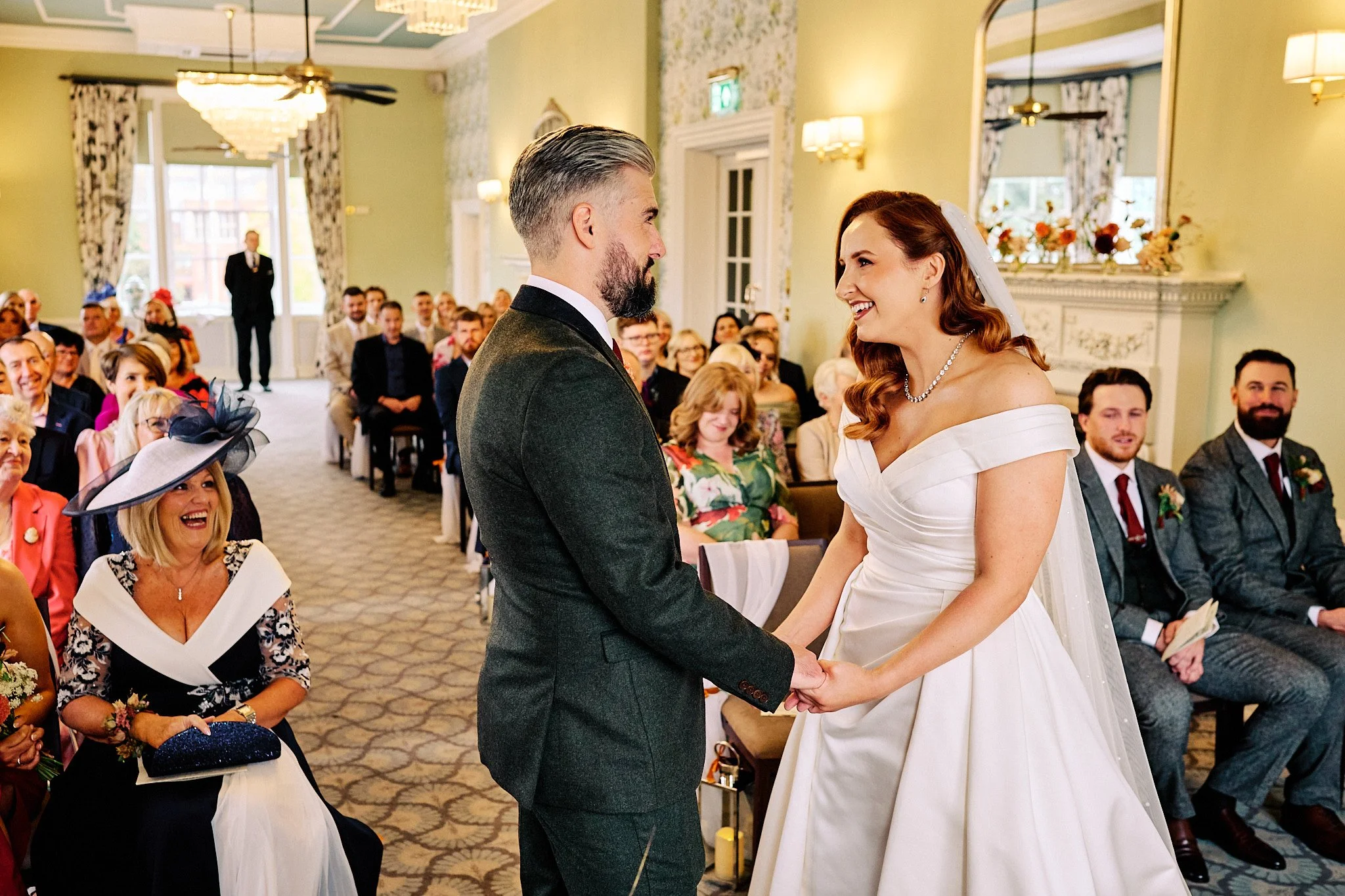 bedford-swan-hotel-wedding-photographer-pike-photography_147.jpg