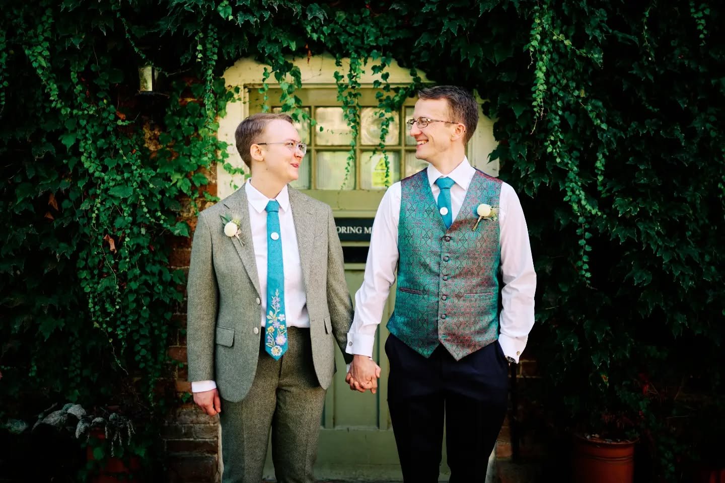What a couple. What a day. What a privilege 🥰 Thank you so Micah and Haden for choosing me to photograph this amazing celebration of love 🏳️&zwj;🌈
