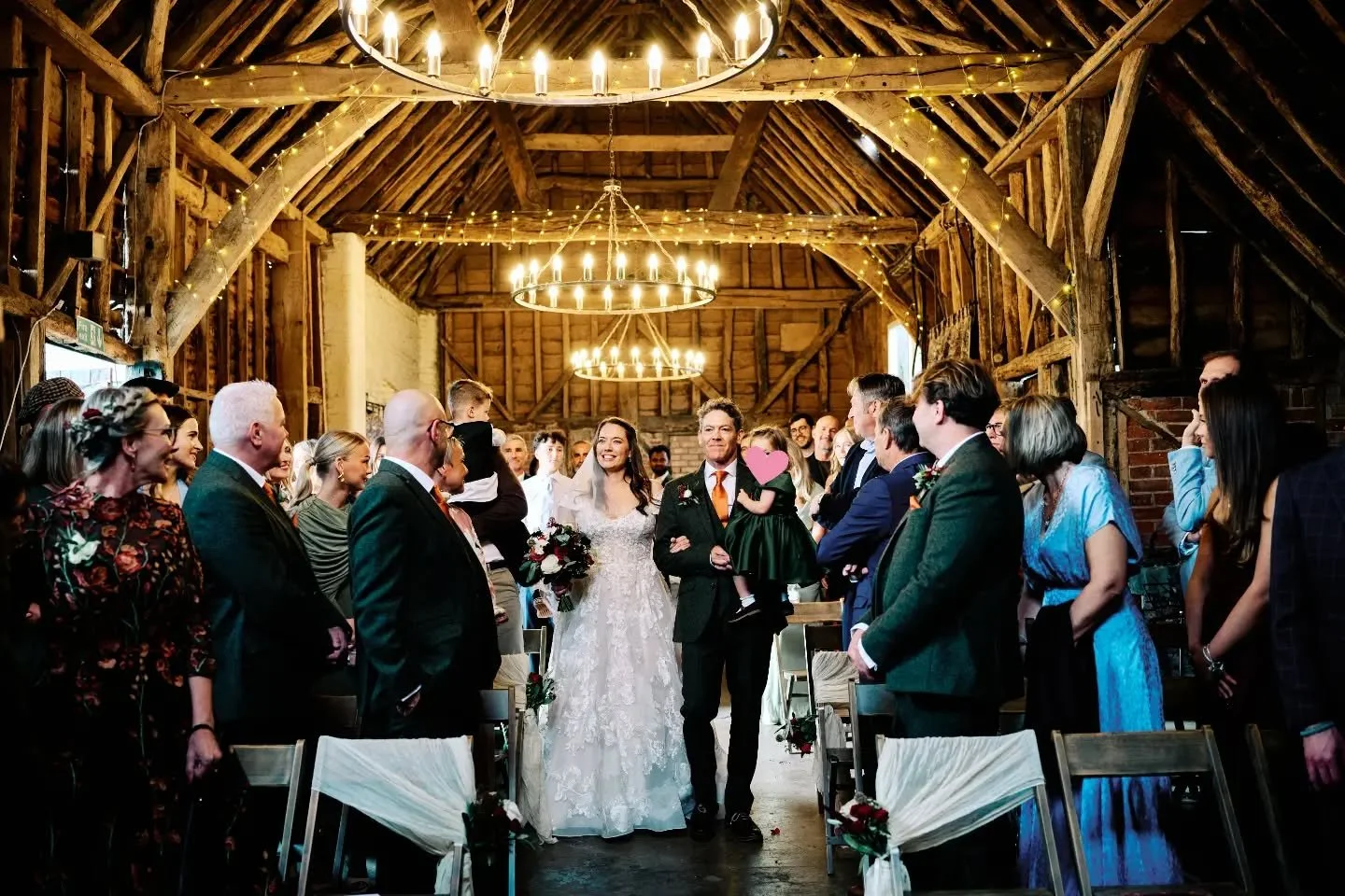 On my editing screen today. I just had to share because the lighting in the barn at Lodge Farm is magical. The photos look like paintings 🥰