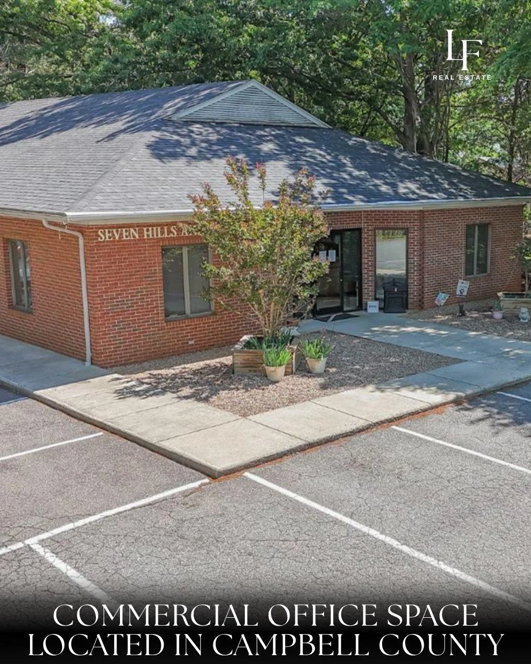 🏢 Prime Commercial Opportunity in the Heart of Forest, VA!

Position your business for visibility, convenience, and future growth with this exceptional commercial property located just off highly traveled Timberlake Road in desirable Campbell County
